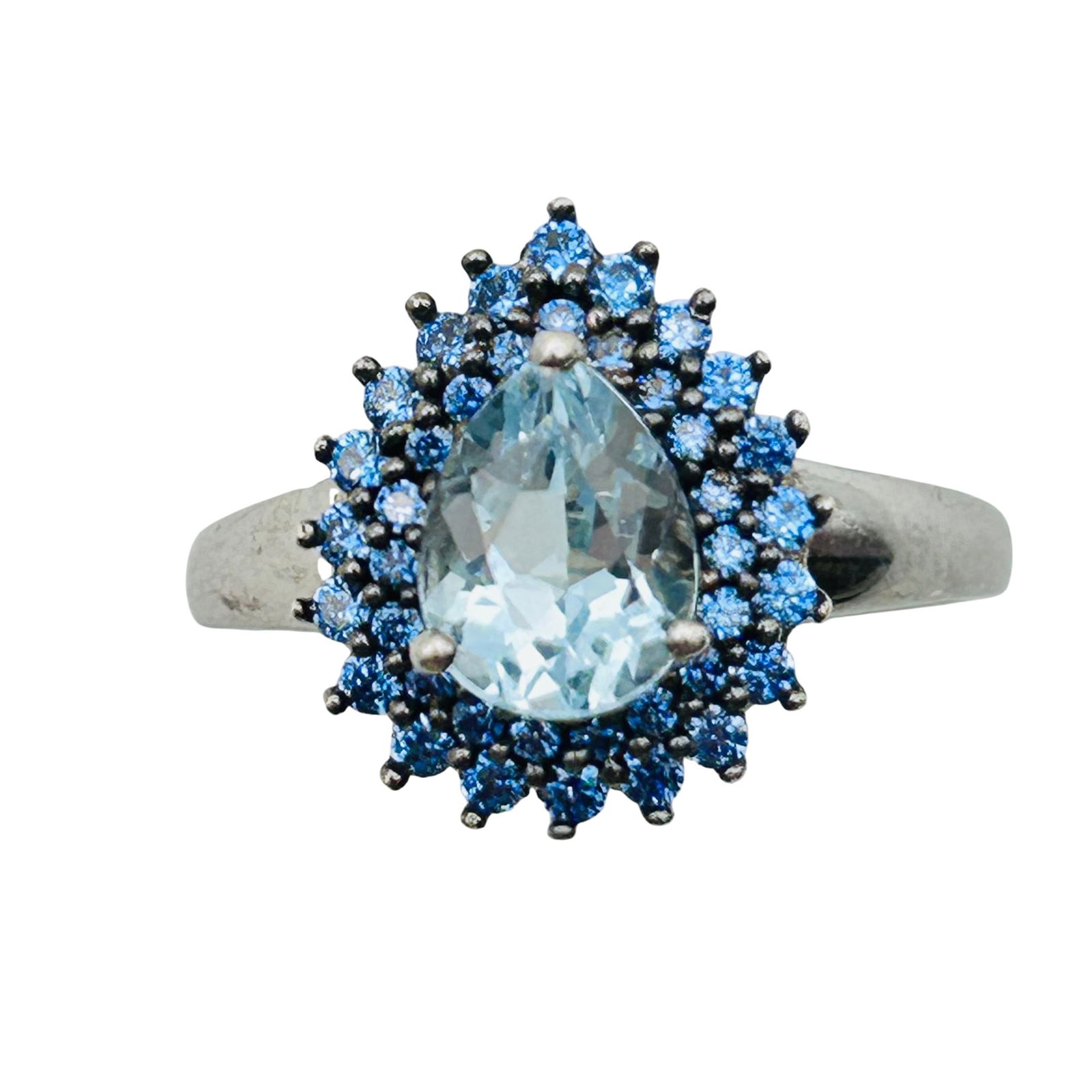 RUF Sterling Topaz Center Stone Teardrop Ring Size 7: RUF TOPAZ center Sterling pear ring. Size 7. 3.43 g.