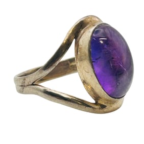 Sterling Amethyst Oval Ring Size 8