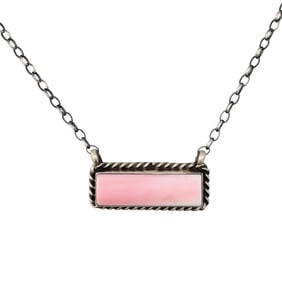 Augustine Largo Navajo Sterling Pink Conch Necklace