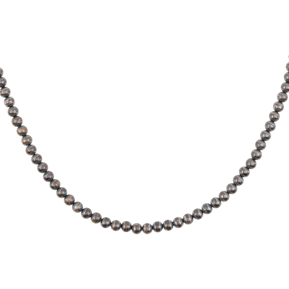 Mason Lee Navajo Sterling Navajo Pearls Necklace: Mason Lee Navajo Sterling Navajo Pearls Necklace 57g-Approx. 36 inches
