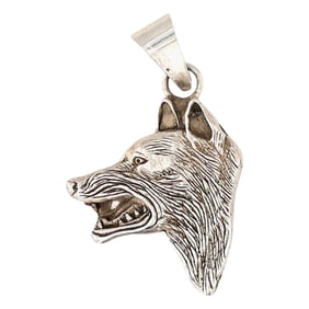 Betta Lee Navajo Plain Silver Wolf Head Pendant