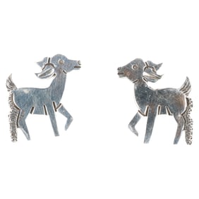 Zandra Tahy Navajo Plain Silver Lamb Earrings