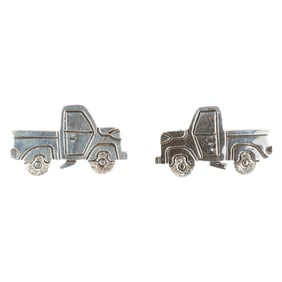 Zandra Tahy Navajo Plain Silver Truck Earrings