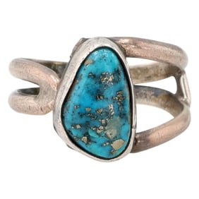 Vintage Navajo Sterling Turquoise Wrap Ring