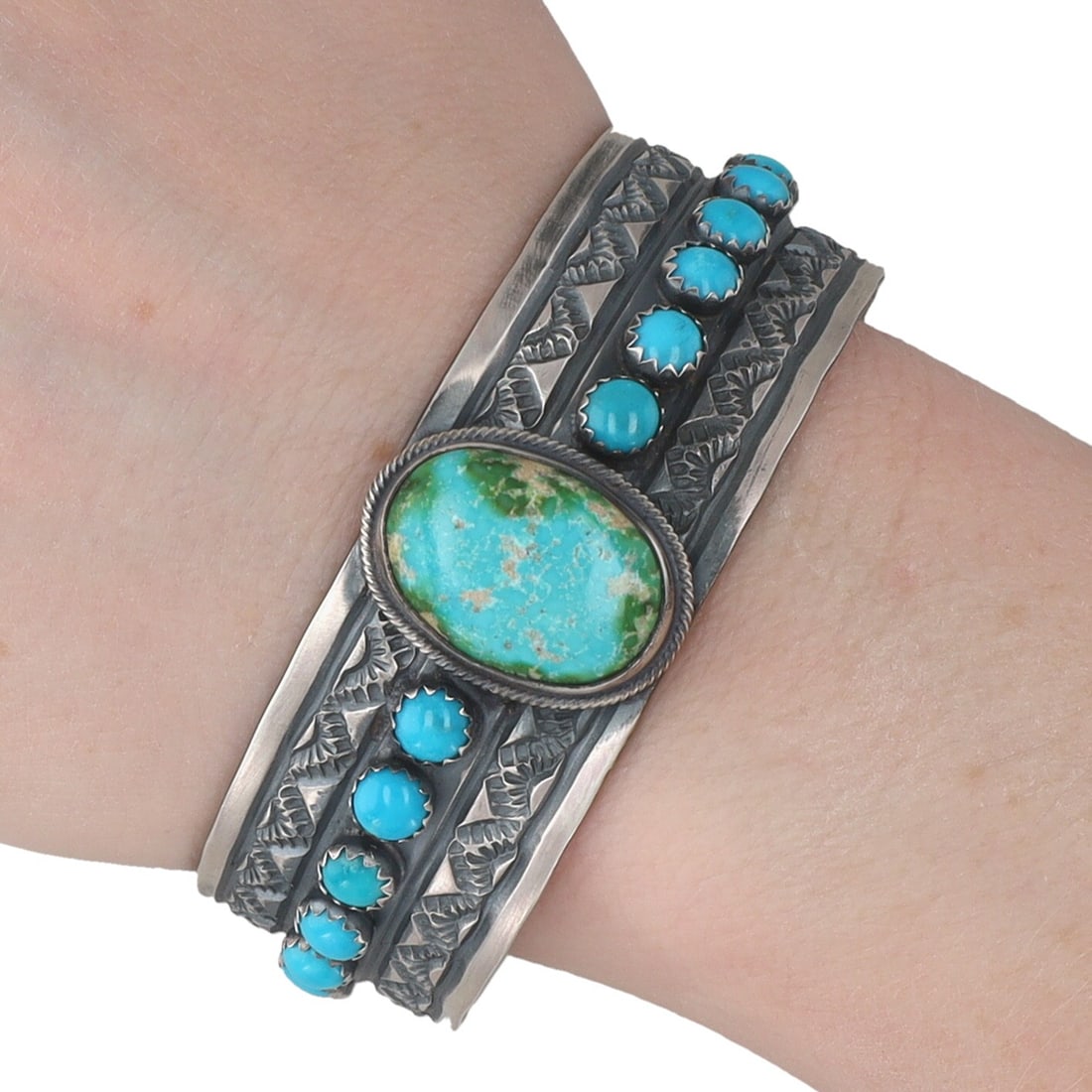 Tillie Jon Navajo Sterling Turquoise Cuff Bracelet (1 of 9)