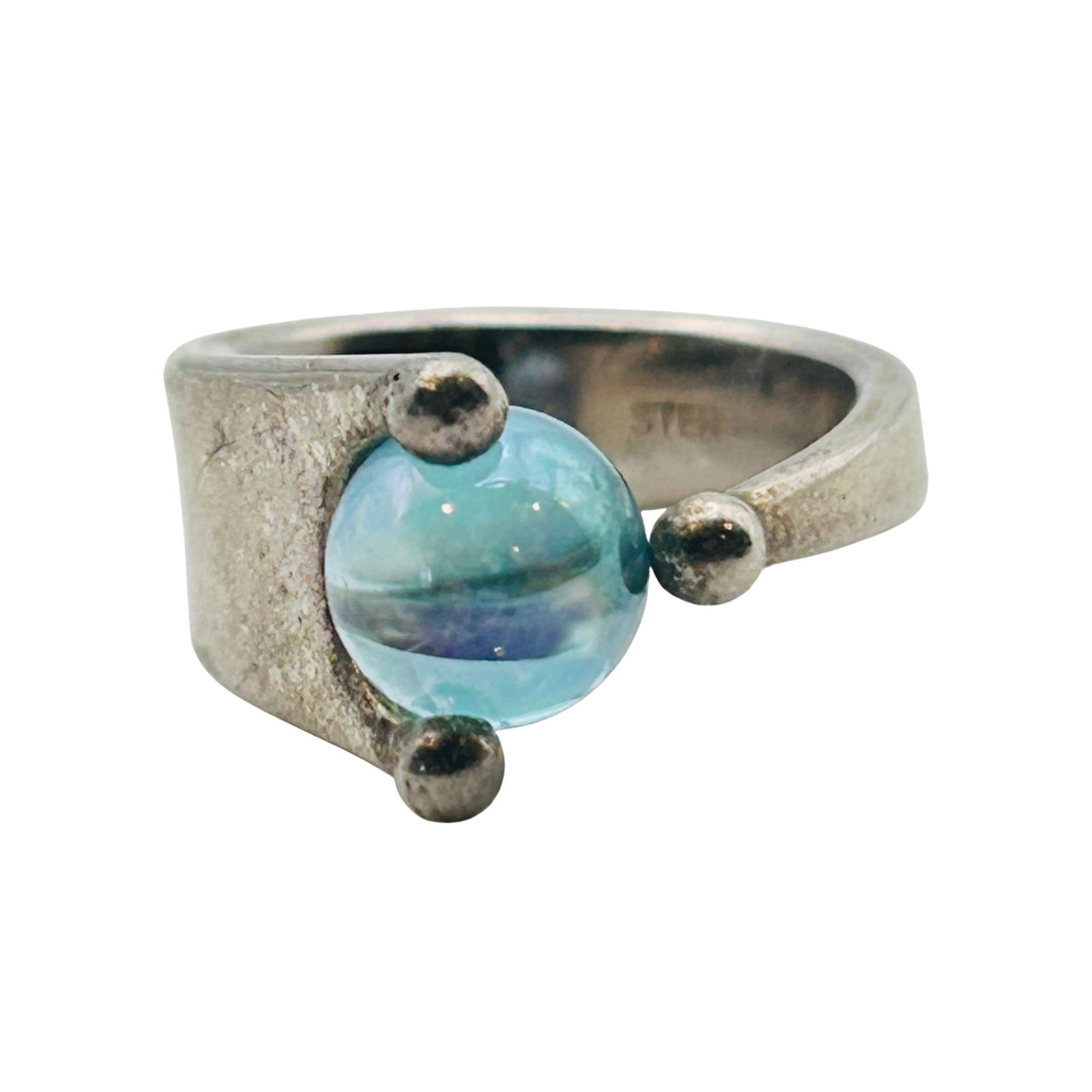 Sterling Aqua Round Ring. Size 3.5: Sterling aqua round ring. Size 3.5. 4.90g