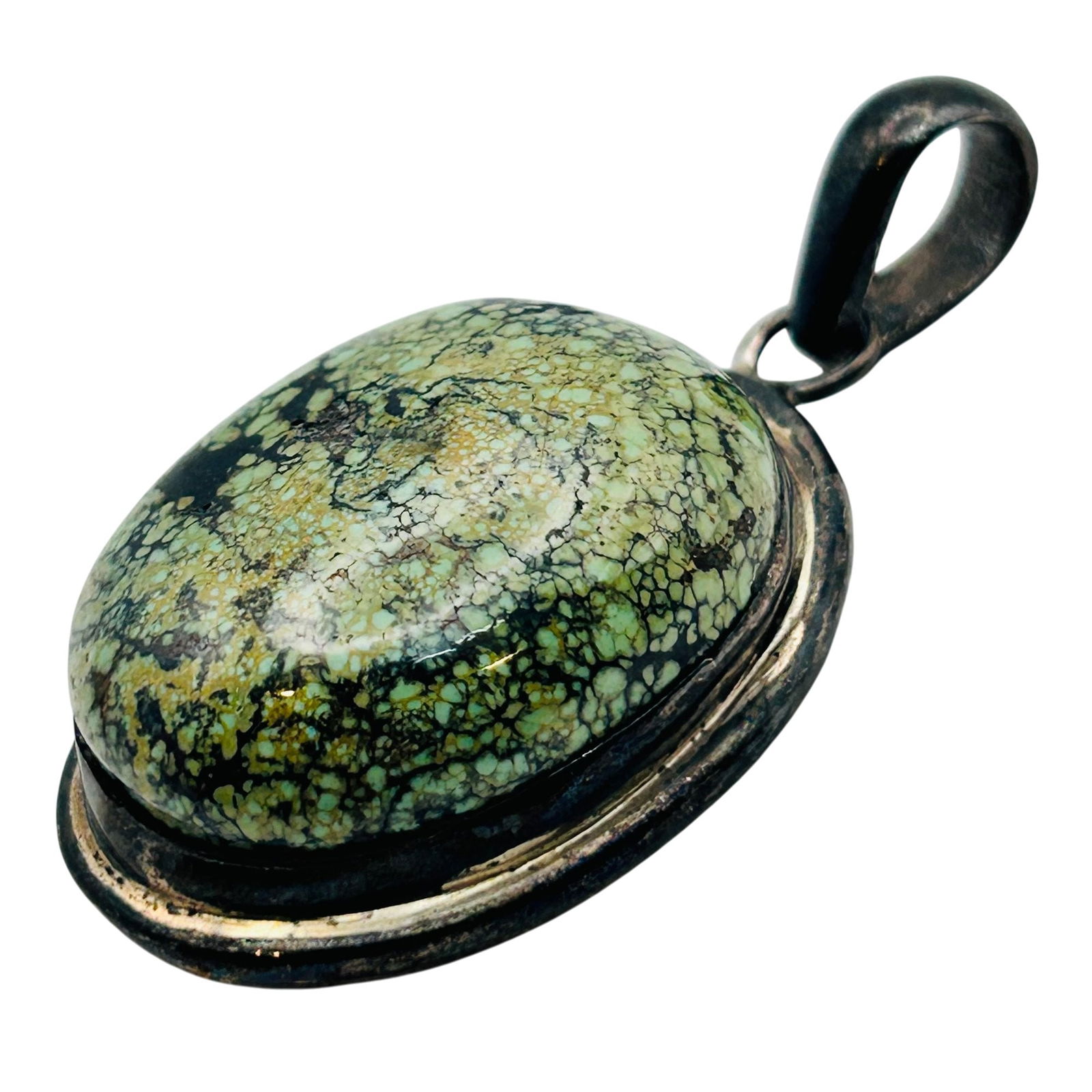 Sterling Turquoise Large Oval Pendant: Sterling turquoise large oval pendant. 18.60g