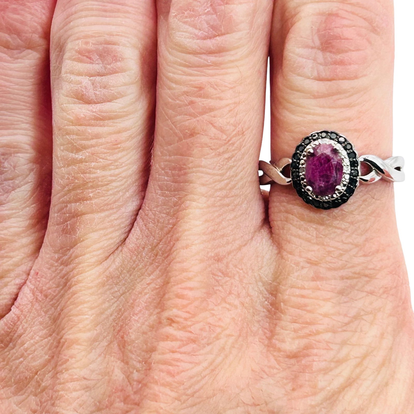 DK Sterling Multi-gem Ring. Size 7 - 8