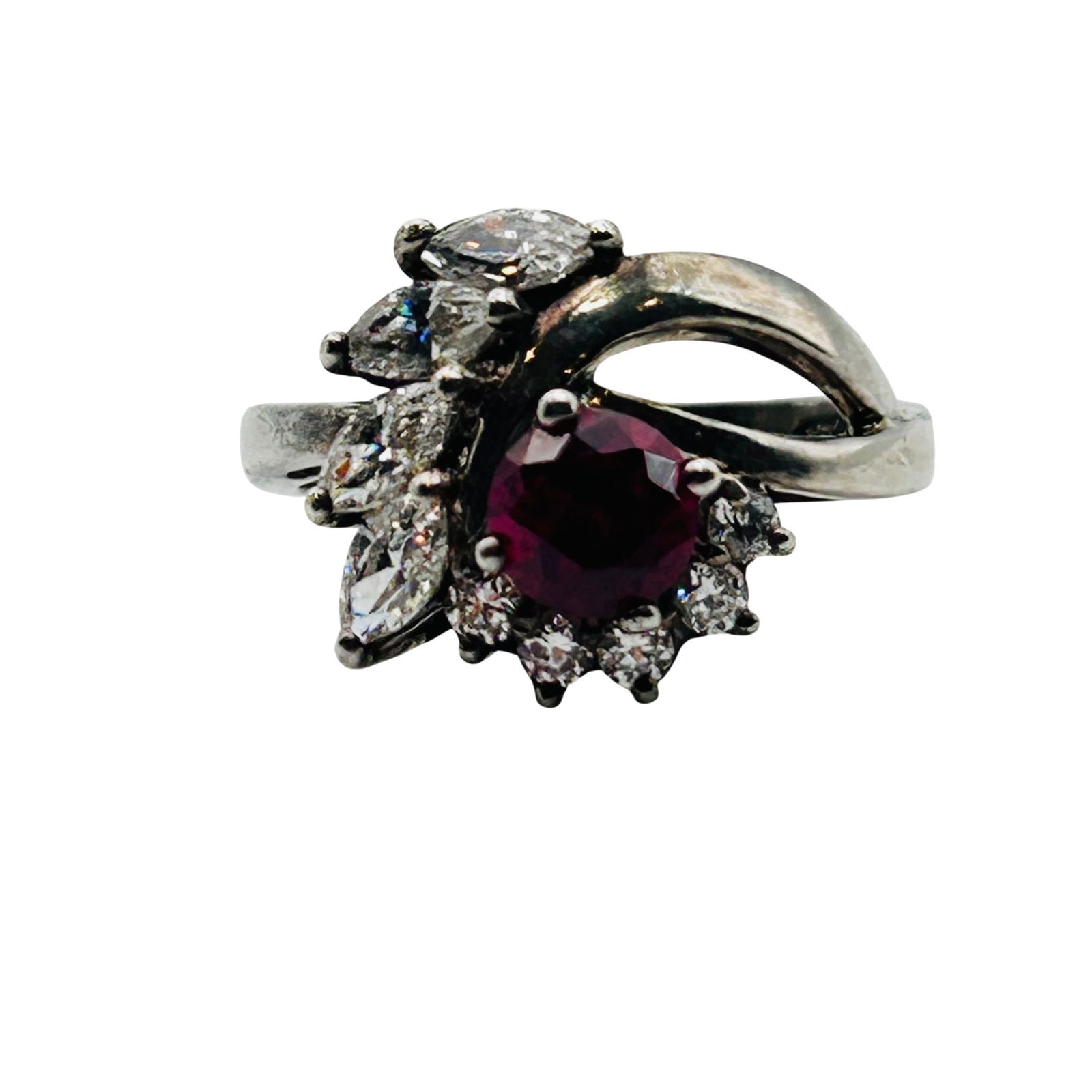 KR DQ Sterling Ruby Swirl Detail Ring. Size 5 (1 of 9)