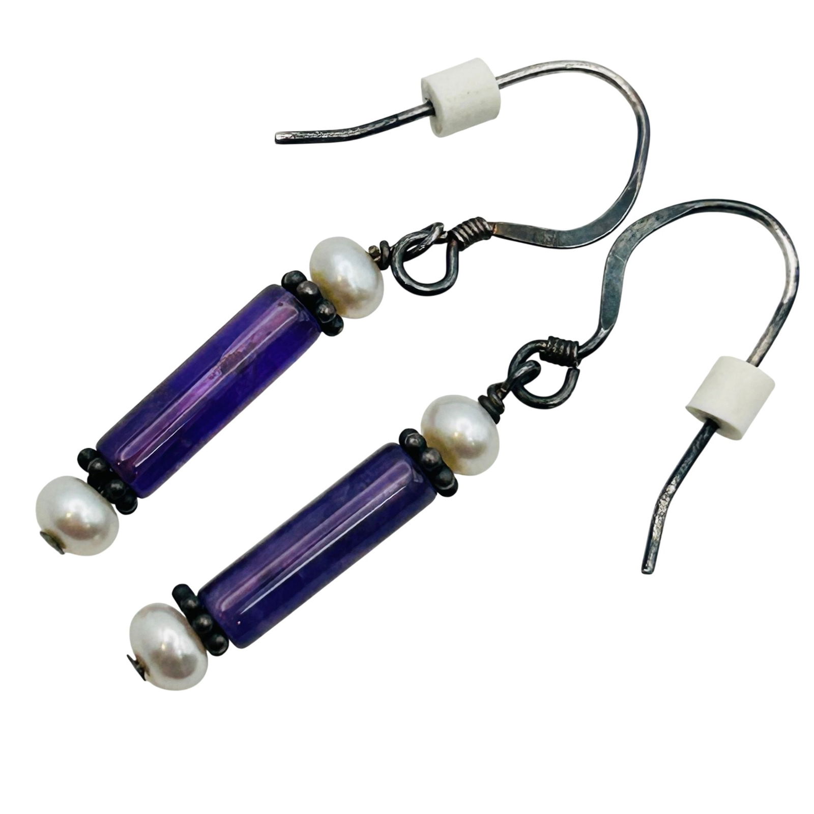 Sterling Amethyst And Pearl Hook Back Earrings: Sterling amethyst and pearl hook back earrings. 2.20g
