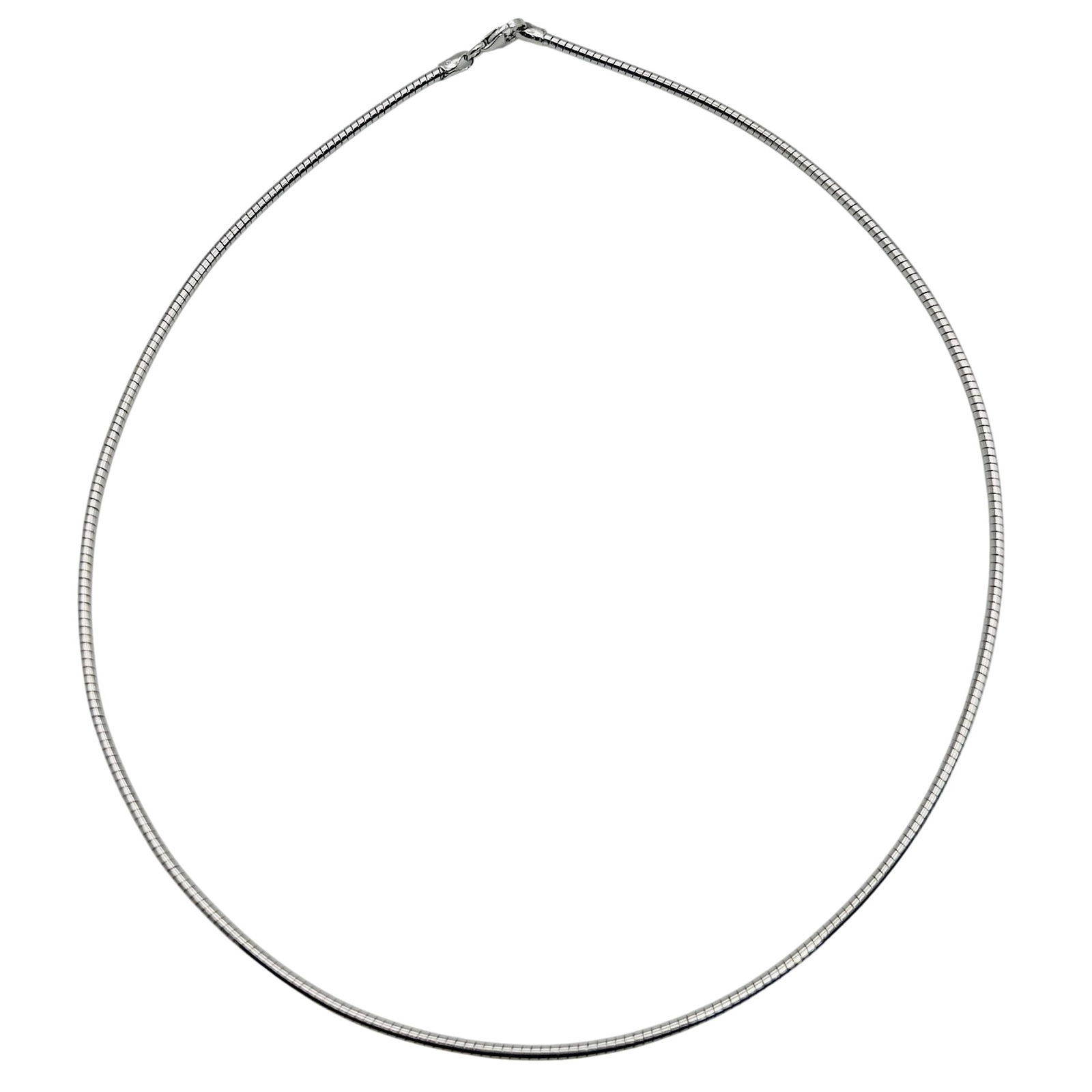 Italy Sterling Round Snake Chain Necklace: Italy sterling round snake chain necklace. 12.50g