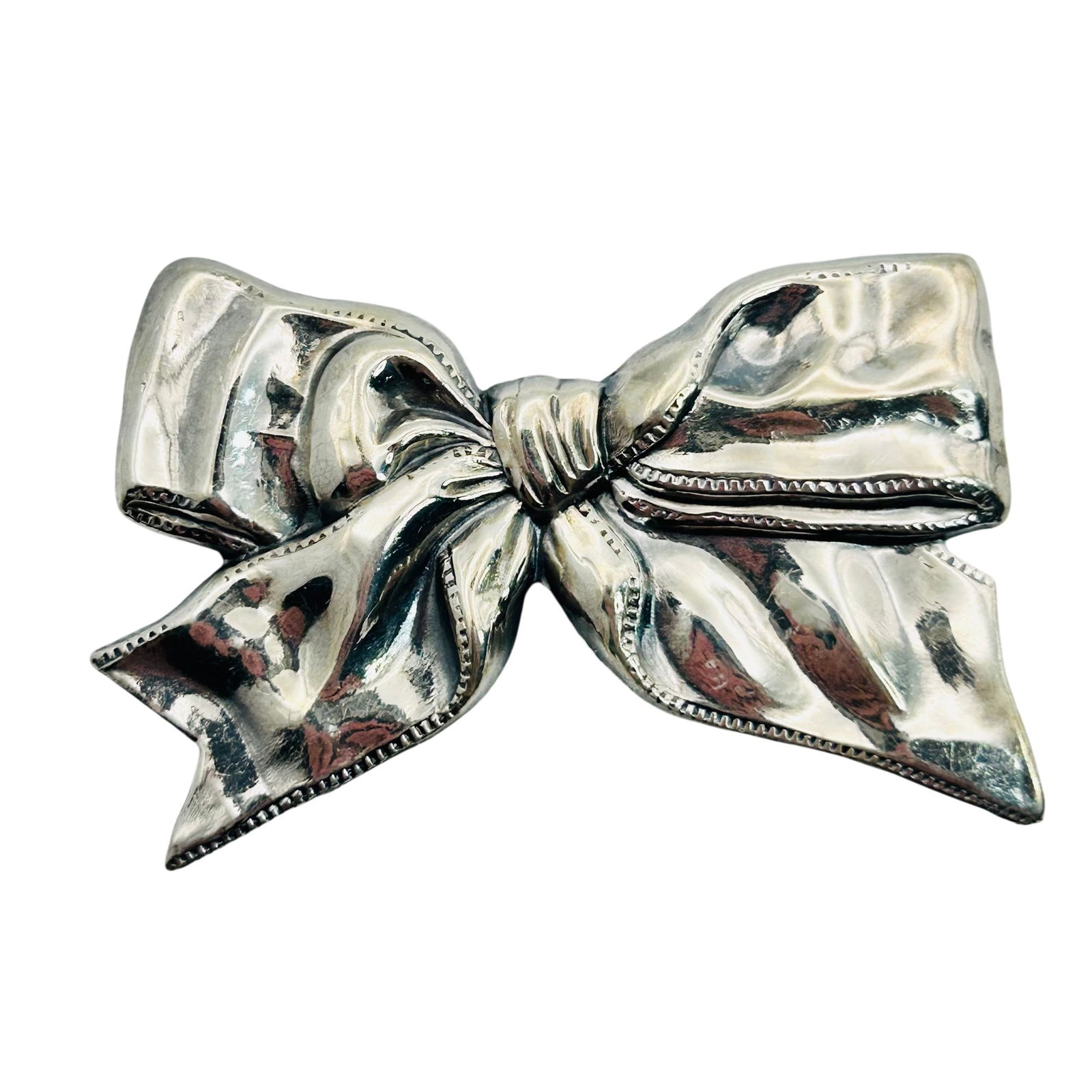 Sterling Bow Pin: Sterling bow pin. 6.00g