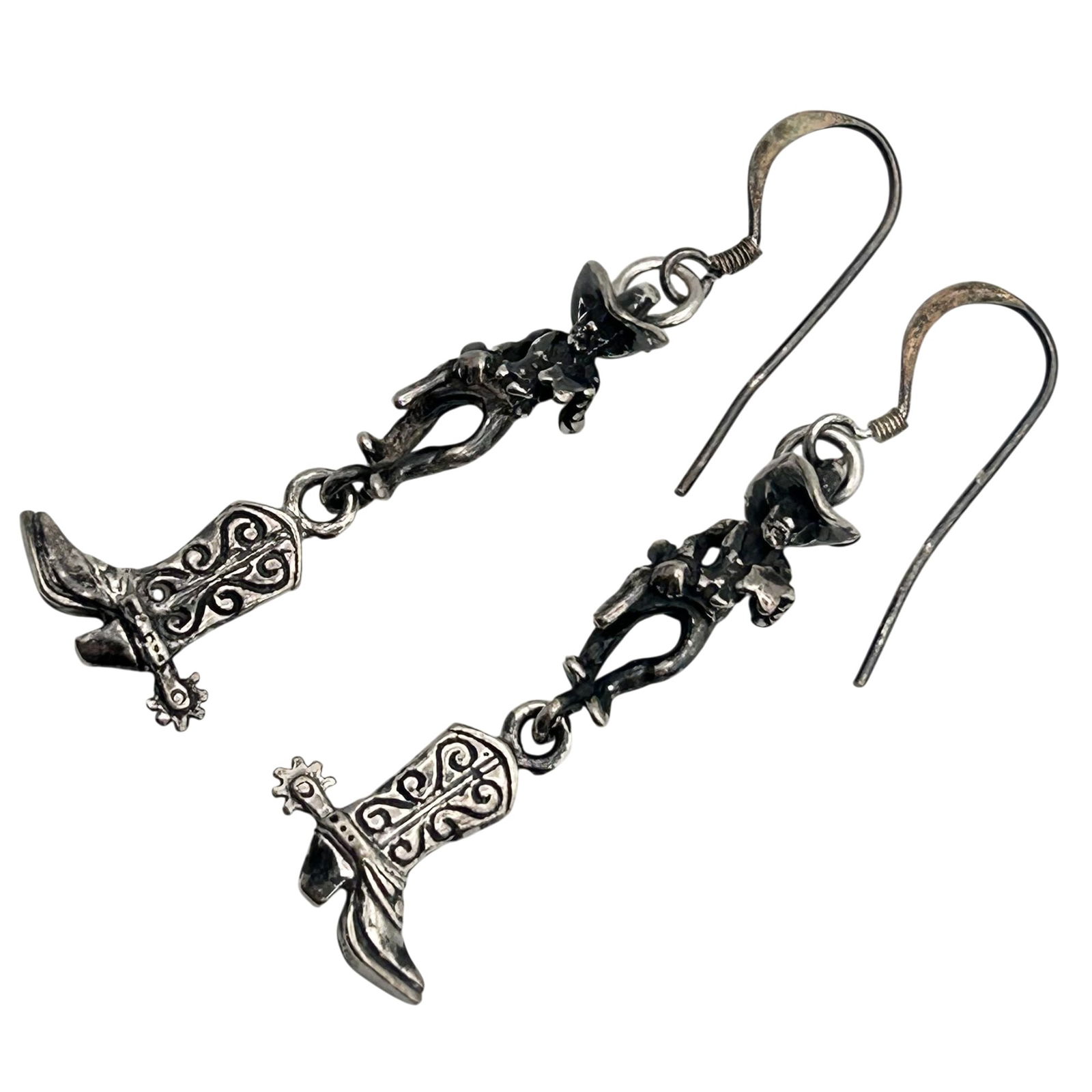 Sterling Southwest Cowboy Sheriff Dangle Earrings (1 of 8)