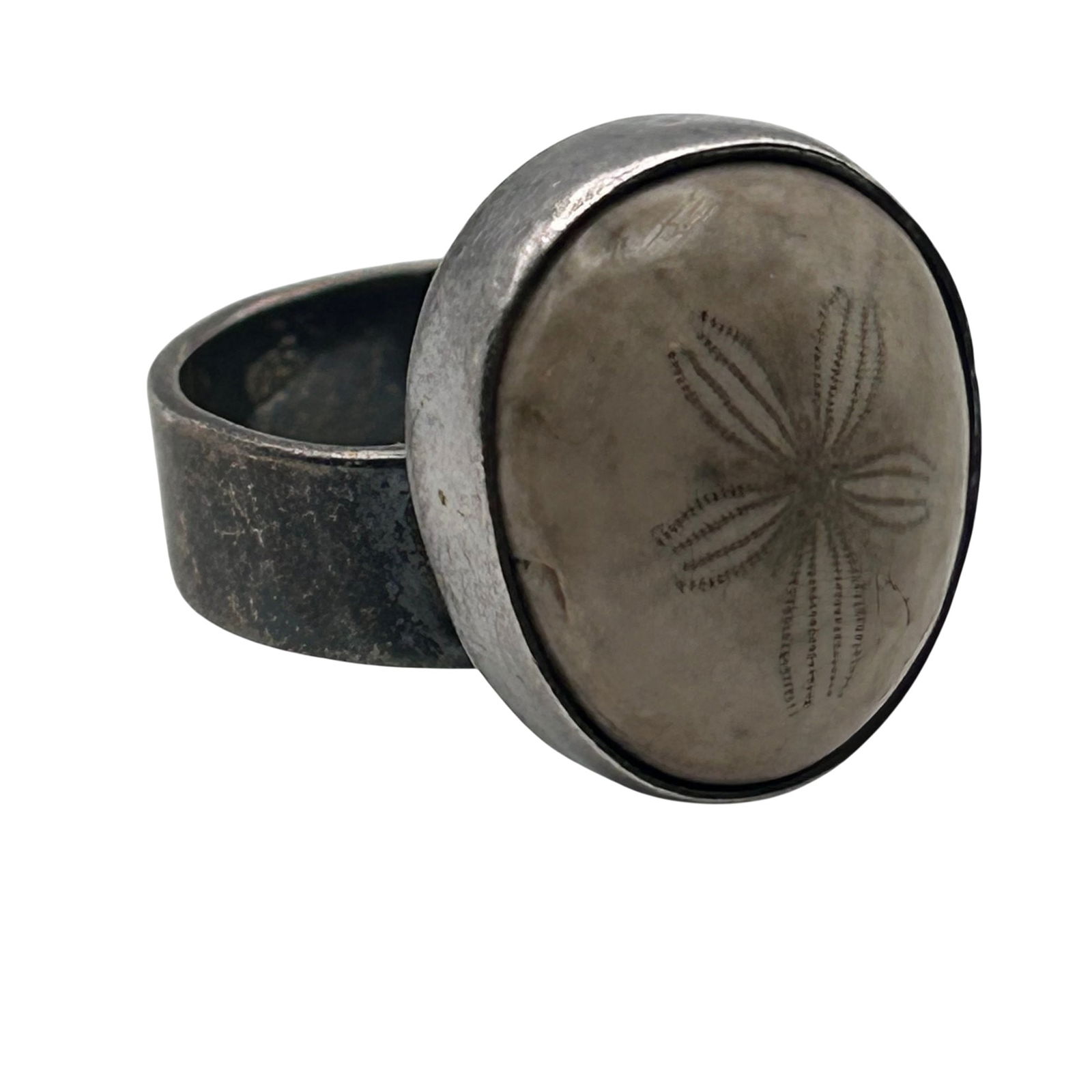 Sterling Fossilized Sand Dollar Adjustable Ring: Sterling fossilized sand dollar adjustable ring. 10.00g