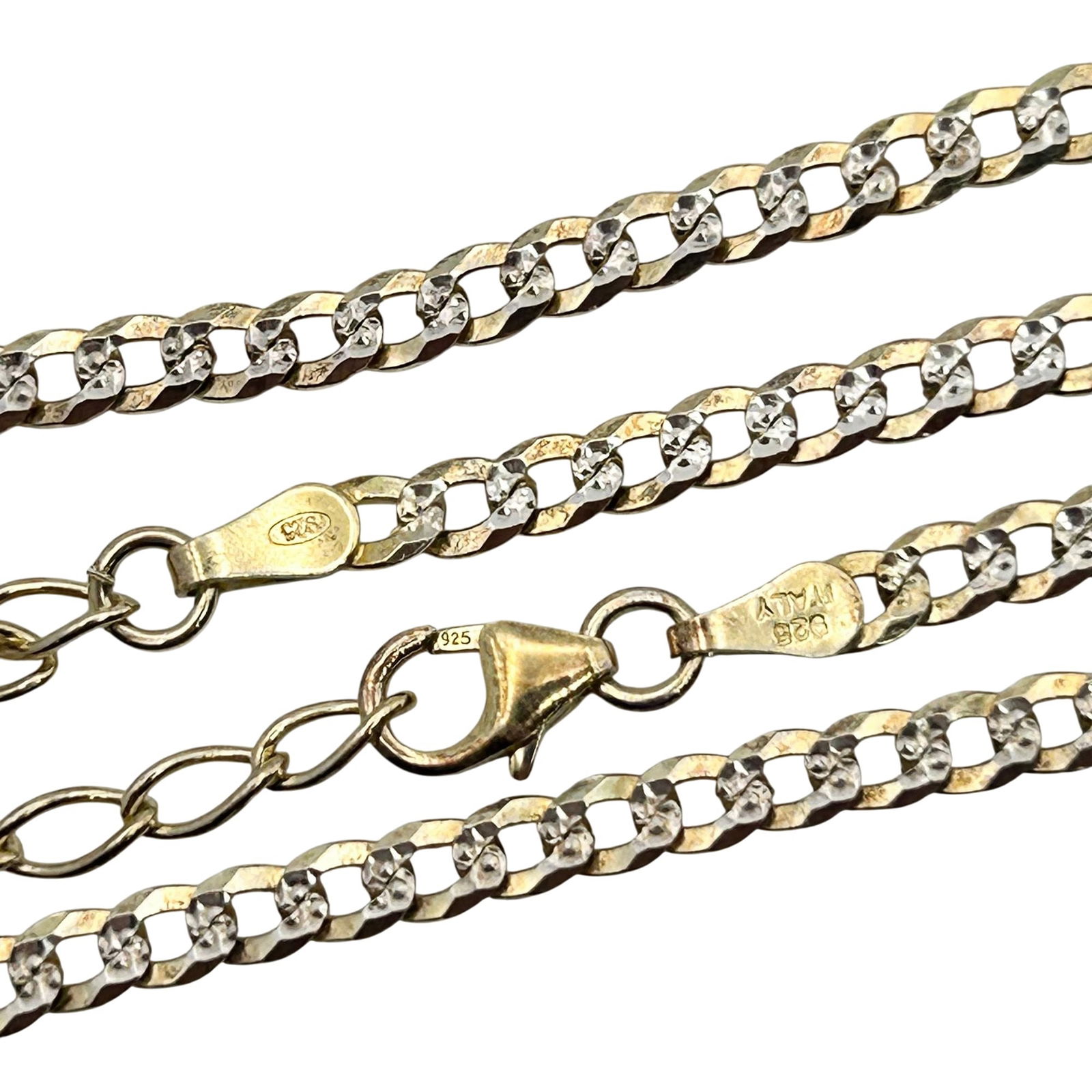 AV Italy Sterling Curb Chain Necklace: AV Italy sterling curb chain necklace. 6.10g