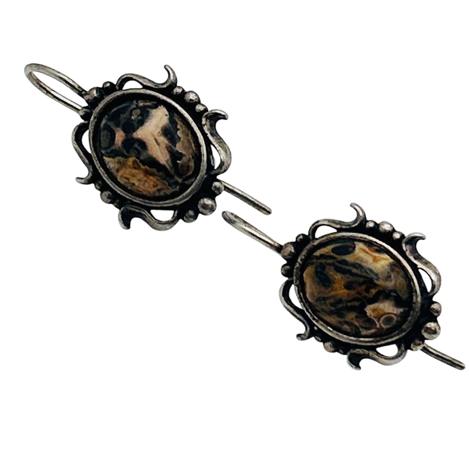 Sterling Jasper Decorative Earrings: Sterling jasper decorative earrings. 5.20g