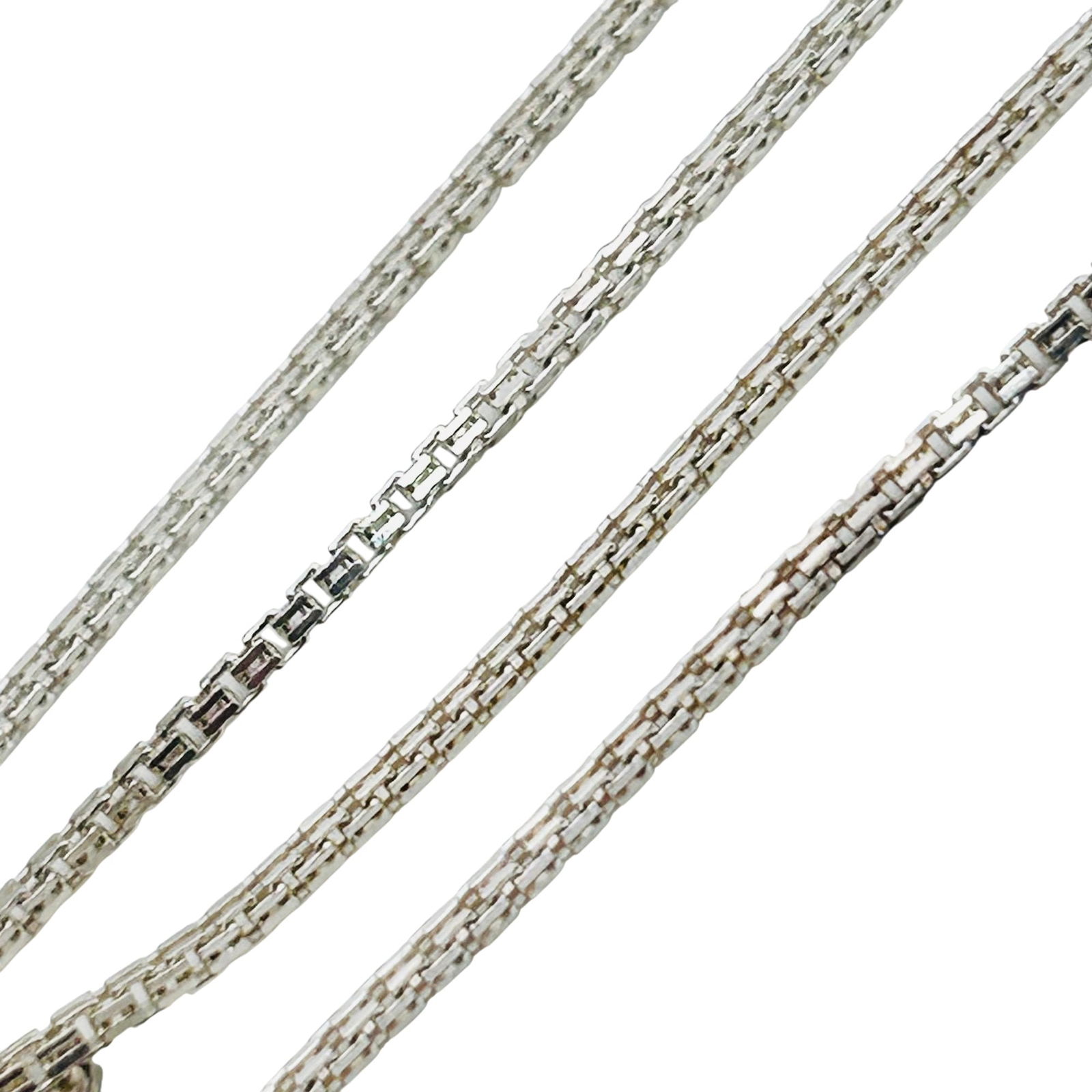 Signed Sterling Box Chain Necklace: Signed Sterling box chain necklace. 4.60g