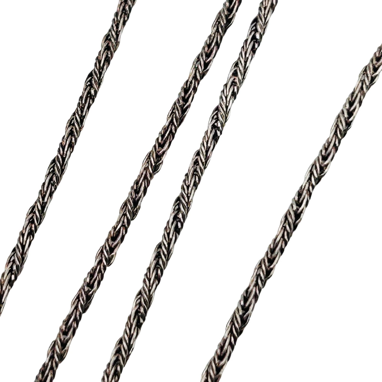 Italy Sterling Wheat Chain Necklace: Italy sterling wheat chain necklace. 3.50g