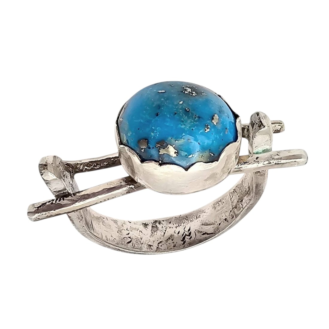Sterling Silver Southwestern Turquoise Ring Size 11: A handmade Southwestern sterling silver ring featuring a prominent round turquoise stone as its centerpiece. The ring is crafted with detailed etched patterns on the band and is marked as size 11. The