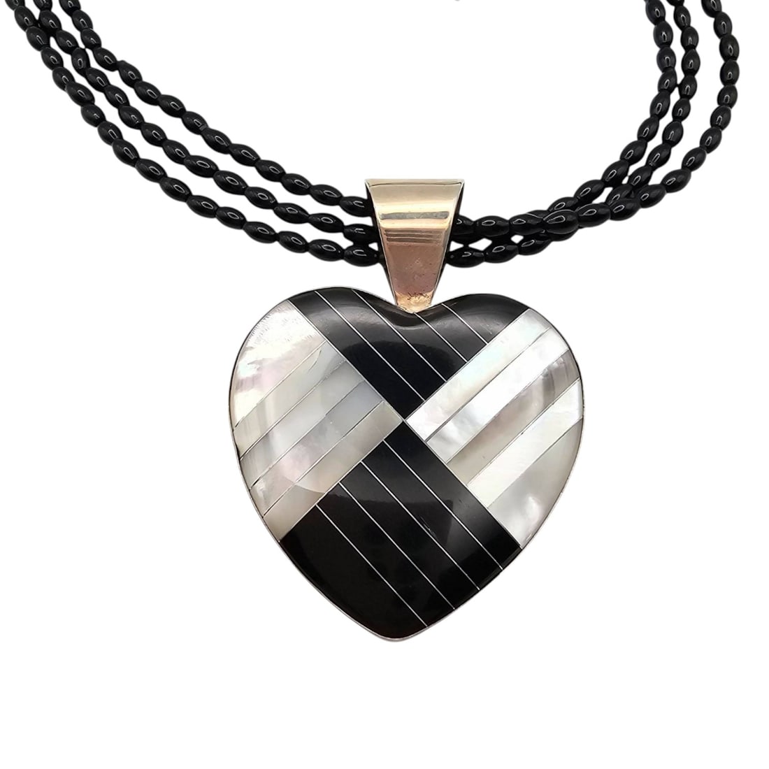 Sterling Silver Jay King Mine Finds Mother-of-Pearl Onyx Heart Necklace: Jay King Mine Finds Mother-of-Pearl, Onyx Heart Necklace, Sterling Silver 48g