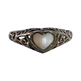 Sterling Mother of Pearl Filigree Heart Ring 2g sz 6.75