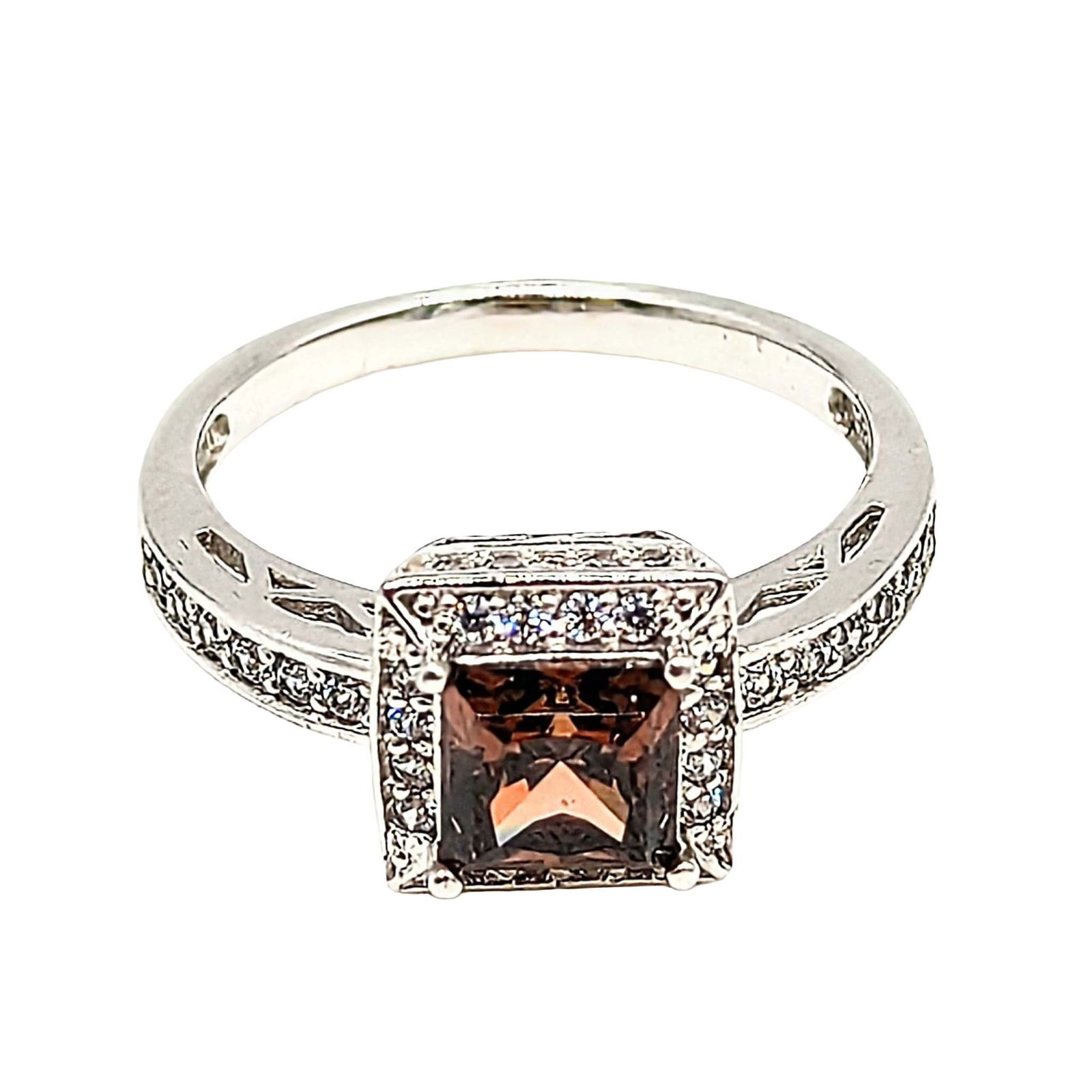 Sterling Silver Purple CZ Princess Cut Ring: Sterling Silver Purple CZ Princess Cut Ring Signed SW .925 Size 7.5 3.5g