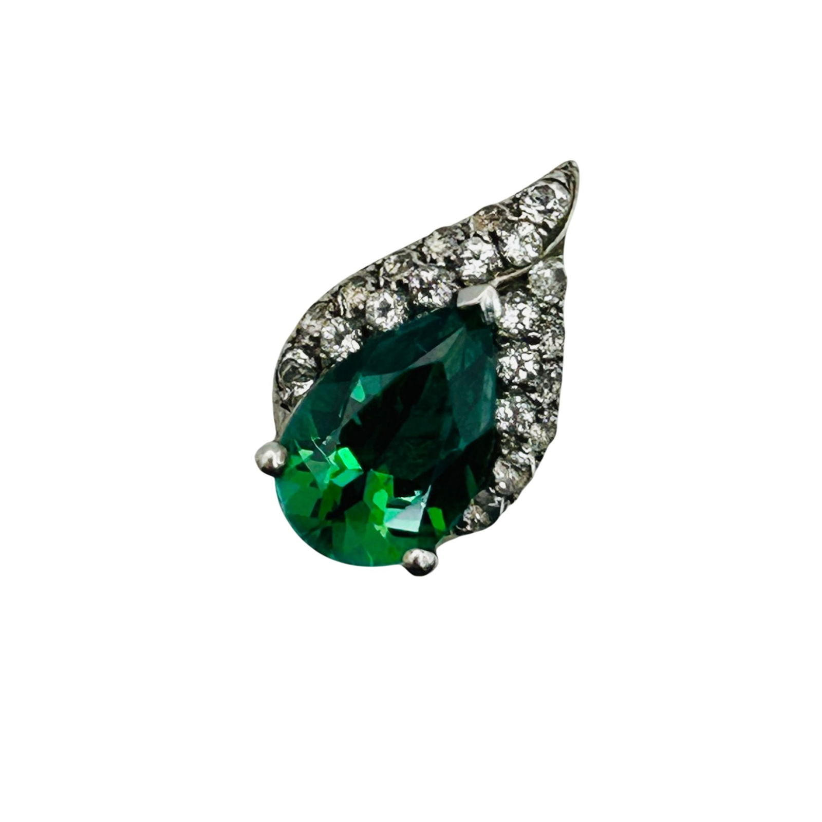 Sterling Emerald Pendant: Sterling emerald pendant. 1.60g
