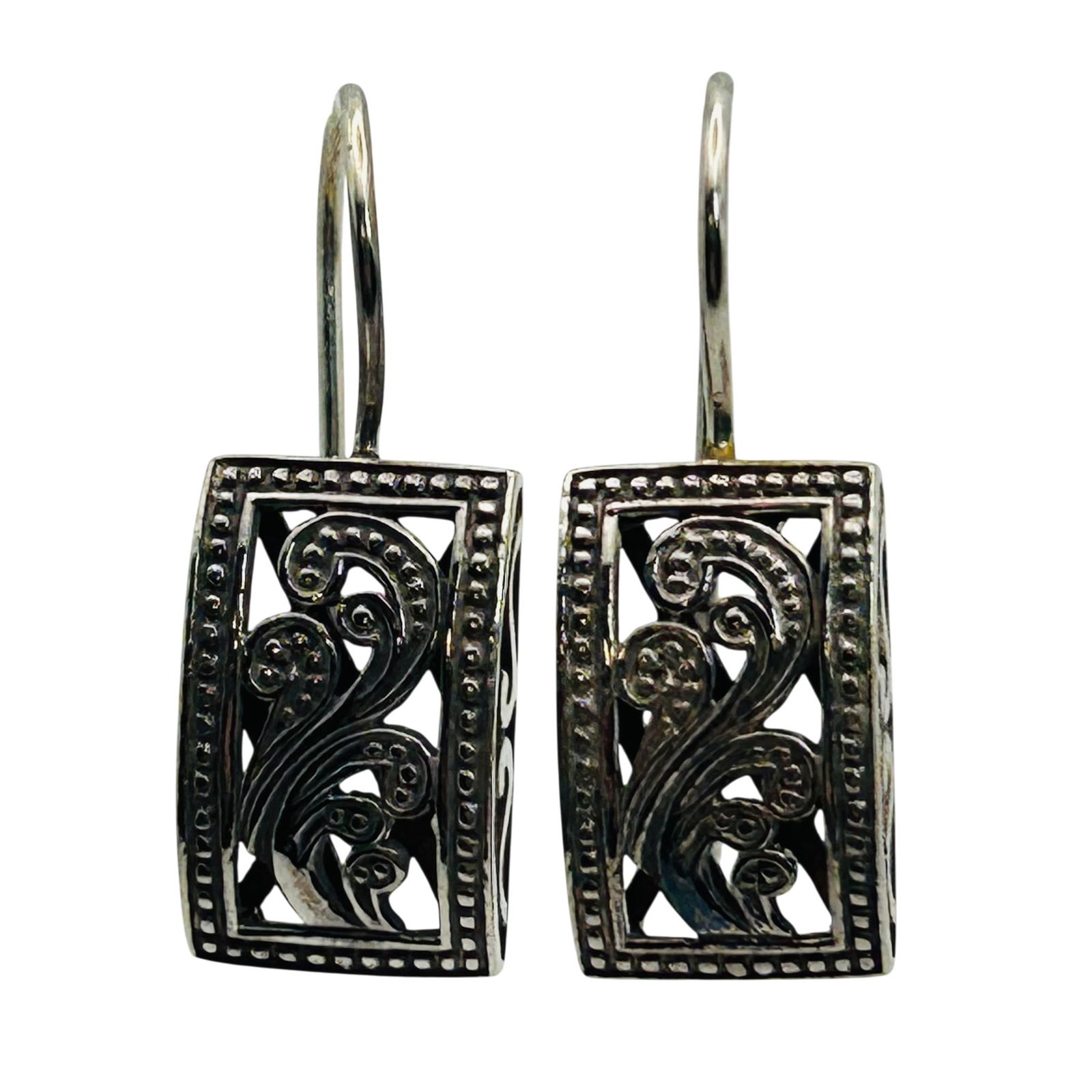 Silpada Sterling Swirl Detail Hook Back Earrings (1 of 6)