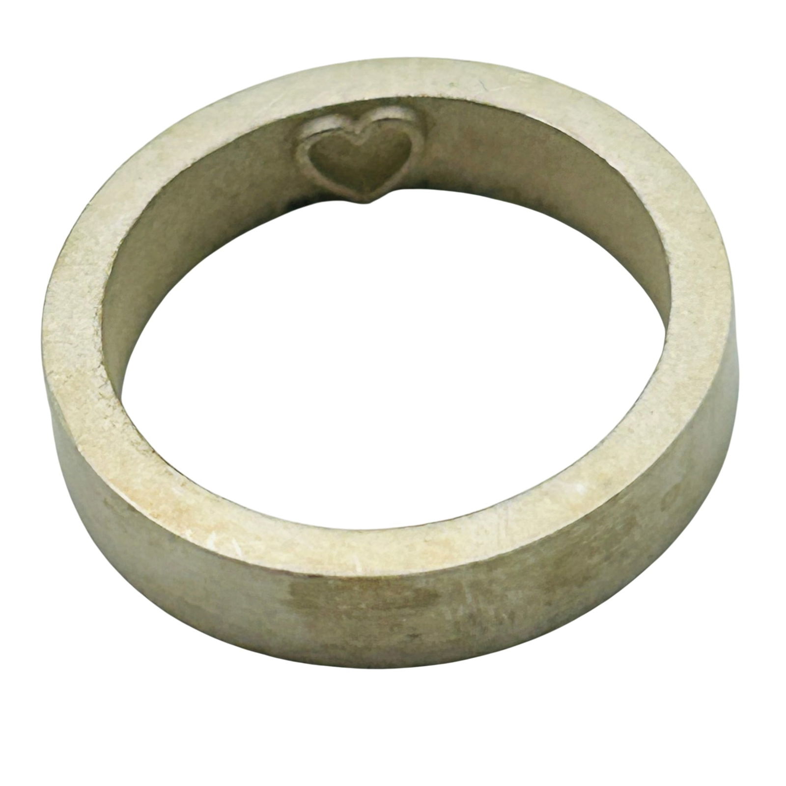 Silver Band With Heart Cut. Size 7.: Silver band with heart cut. Size 7. 5.70g