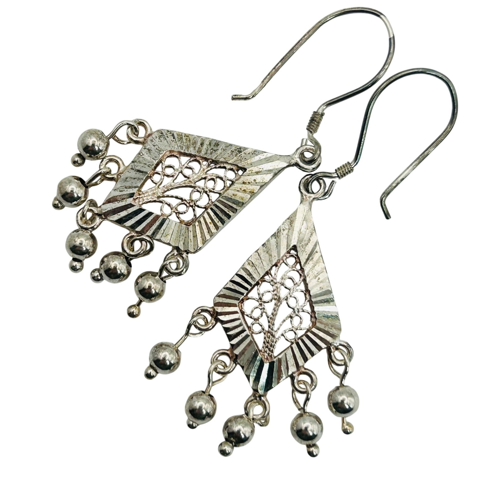 Turkey Sterling Chandelier Dangle Earrings: Turkey Sterling chandelier dangle earrings. 5.60g