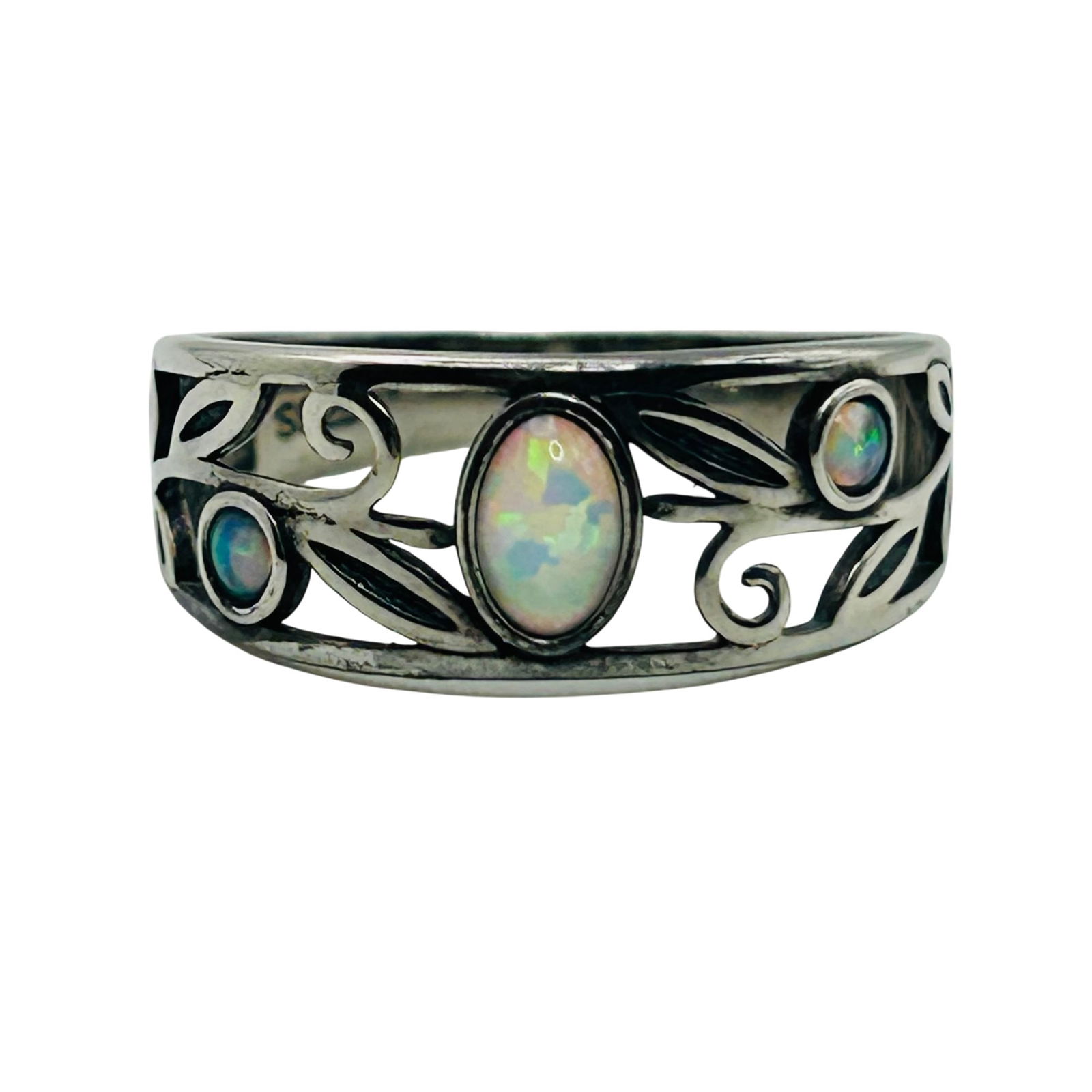 Sterling Opal Vine Detail Ring. Size 6: Sterling Opal vine detail ring. Size 6. 1.60g