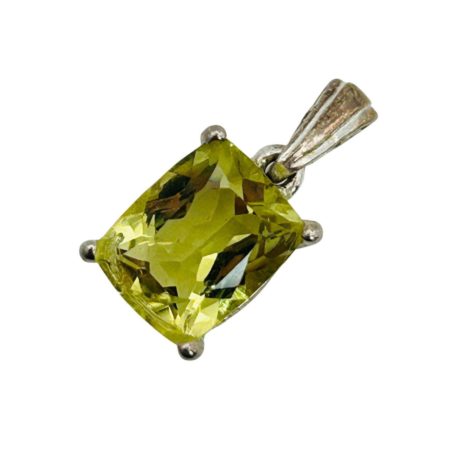 Sterling Citrine Pendant: Sterling citrine pendant. 1.90g