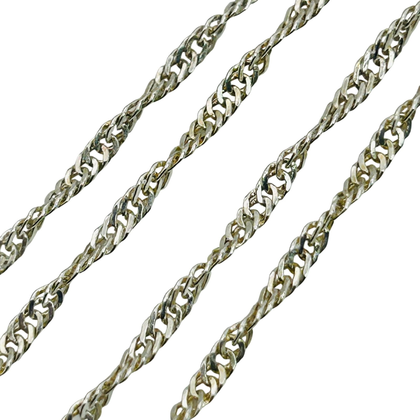 SAS Italy Sterling Twist Curb Chain Necklace: SAS Italy sterling twist curb chain necklace. 4.30g
