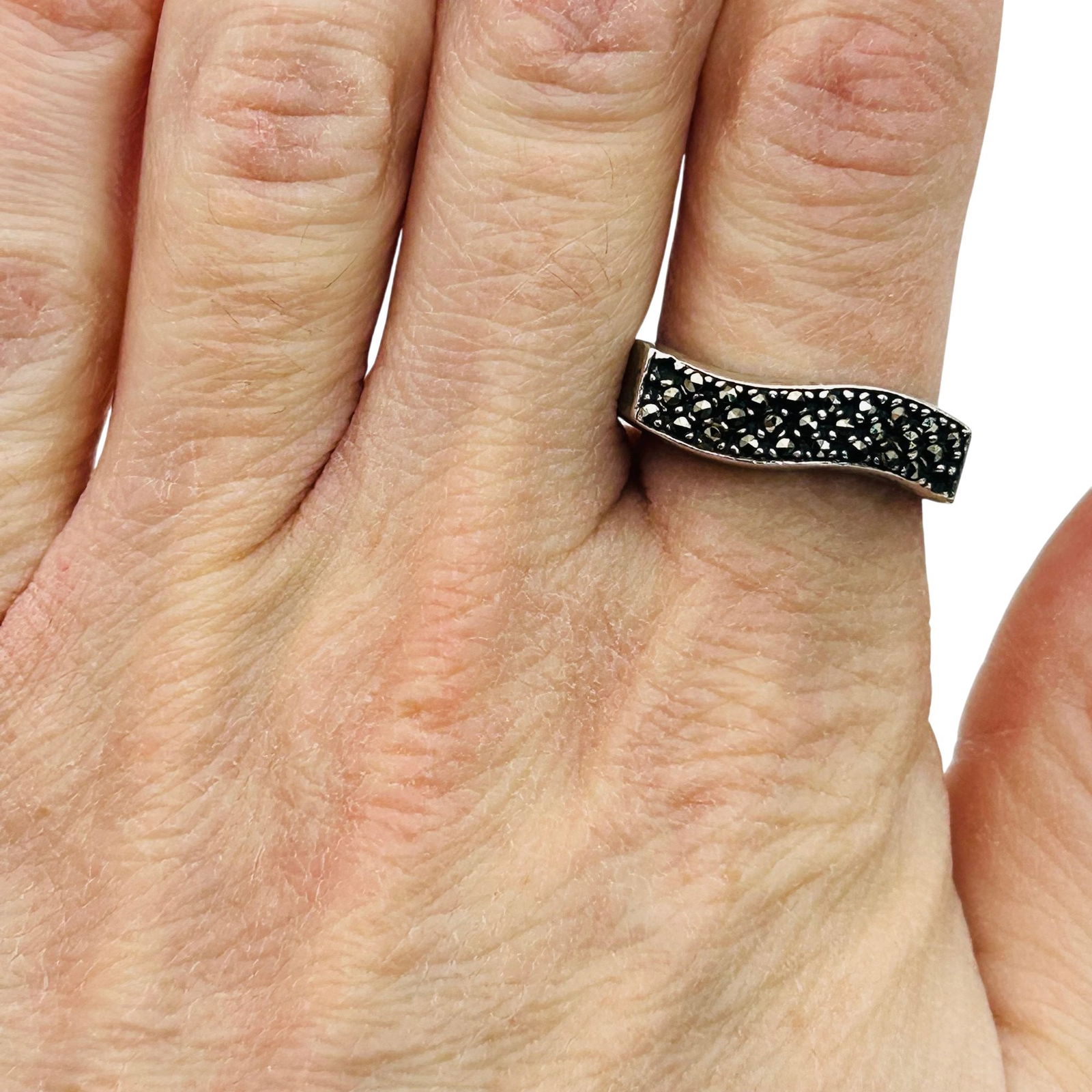 Boma Sterling Marcasite Flat Wave Ring. Size 8 - 6