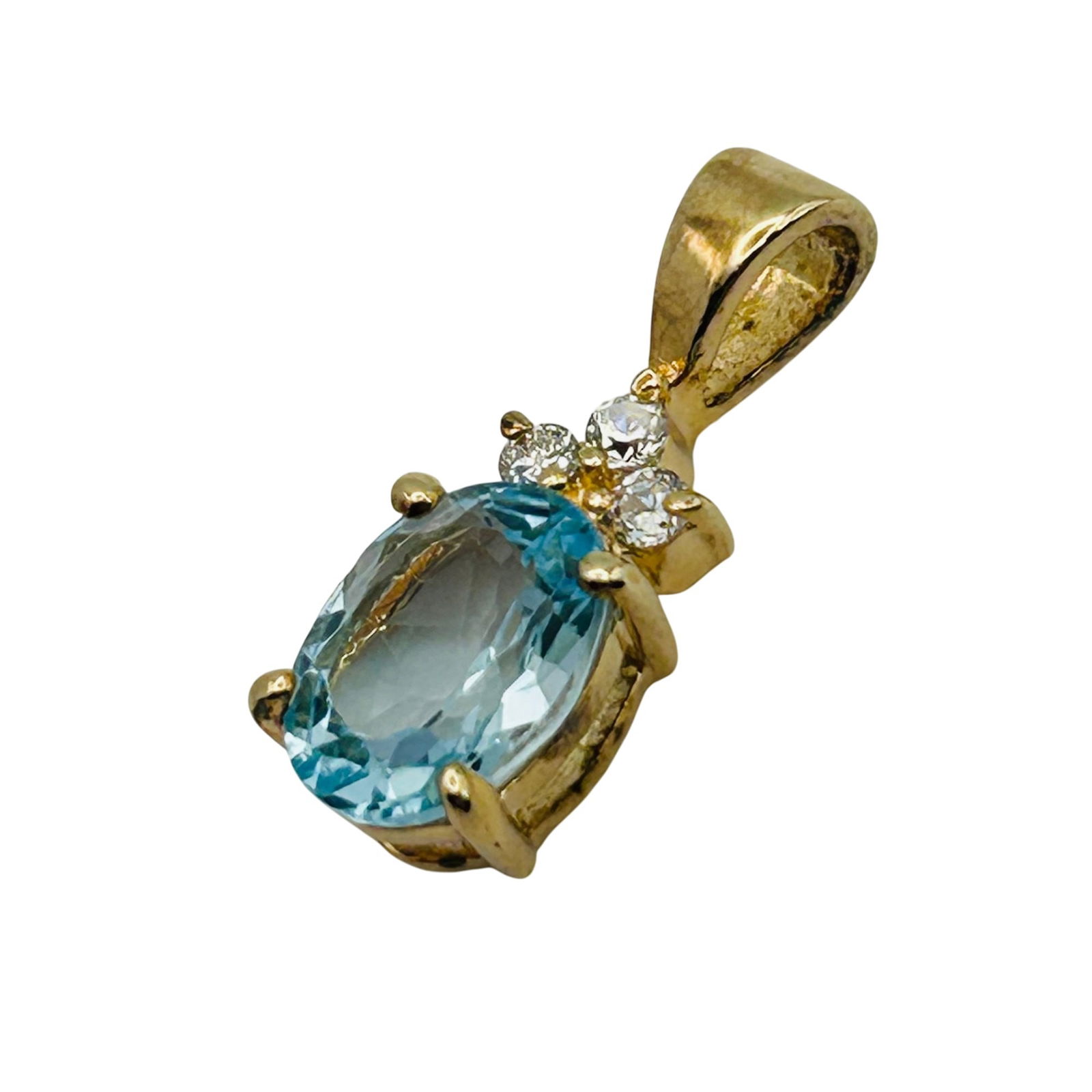 Sterling Topaz Pendant: Sterling topaz pendant. 1.60g