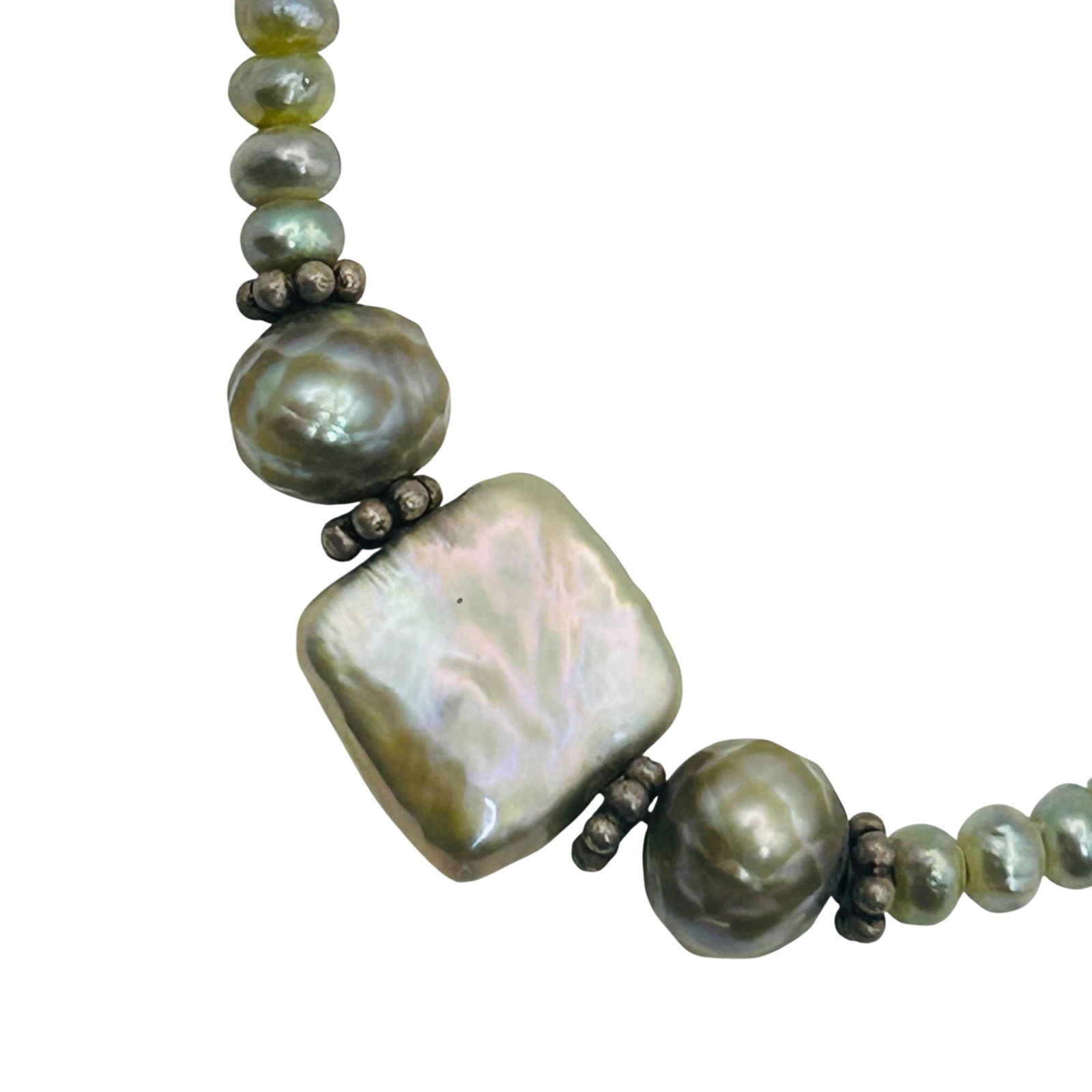 Sterling Pearl Bracelet: Sterling pearl bracelet. 4.80g