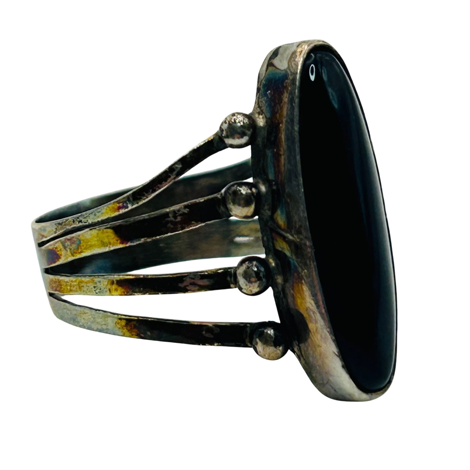 Sterling Onyx Oval Ring. Size 8: Sterling onyx oval ring. Size 8. 4.30g