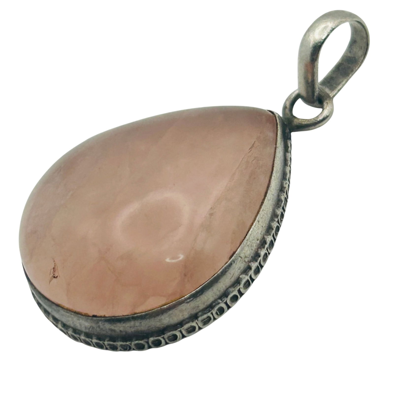 Sterling Pink Quartz Pendant: Sterling pink quartz pendant. 13.10g