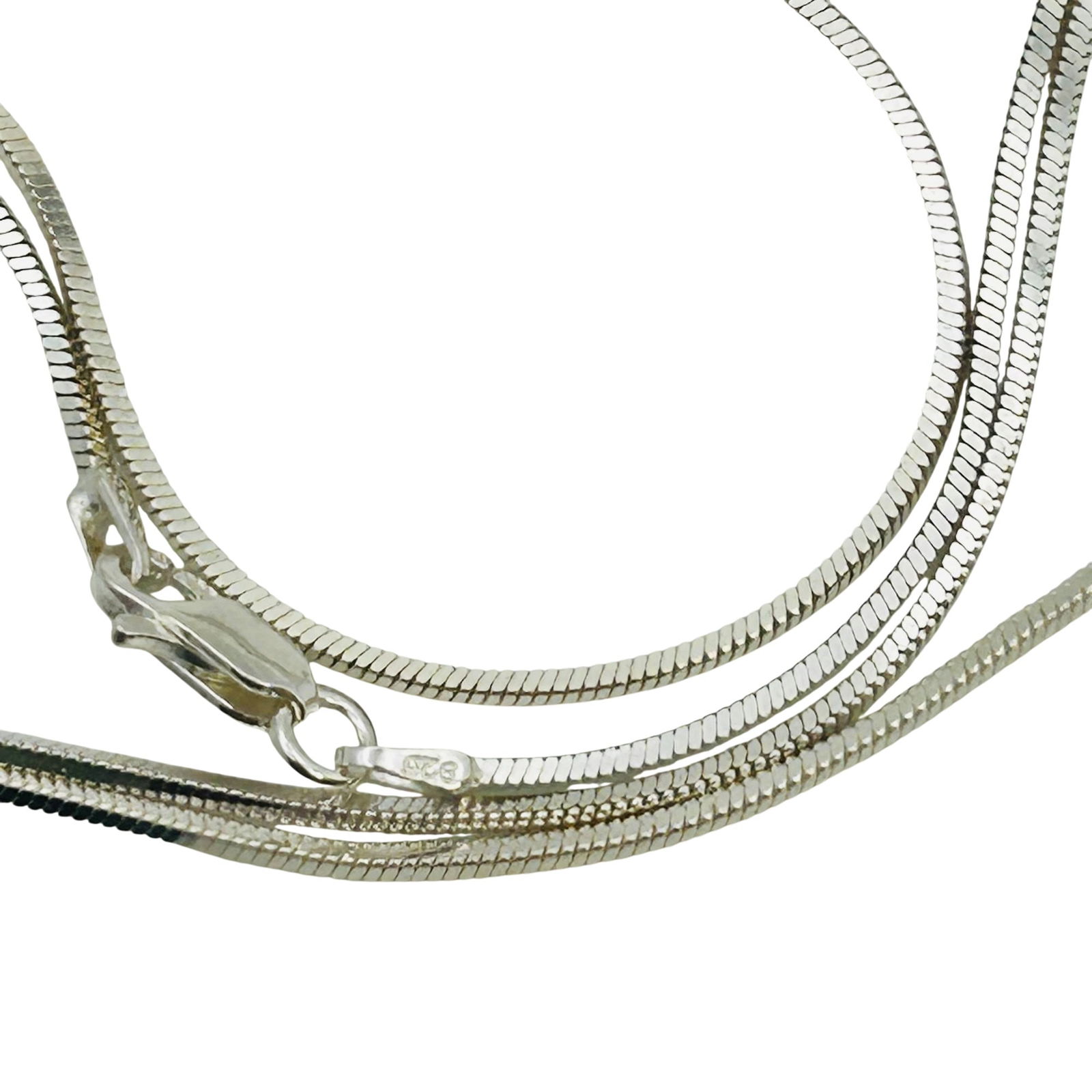 Sterling Round Snake Chain Necklace: Sterling round snake chain necklace. 5.10g