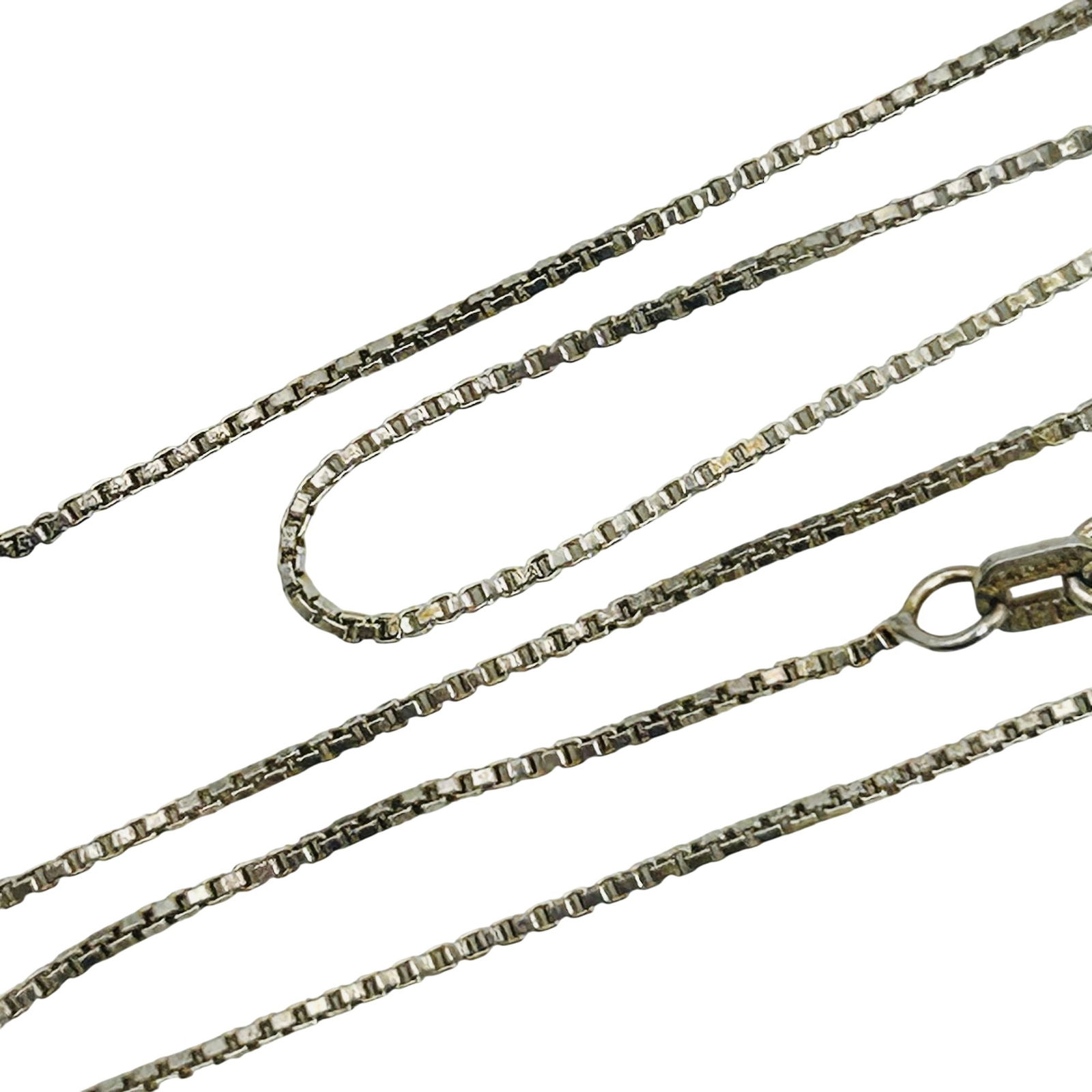 JJT Italy Sterling Box Chain Necklace: JJT Italy sterling box chain necklace. 2.00g