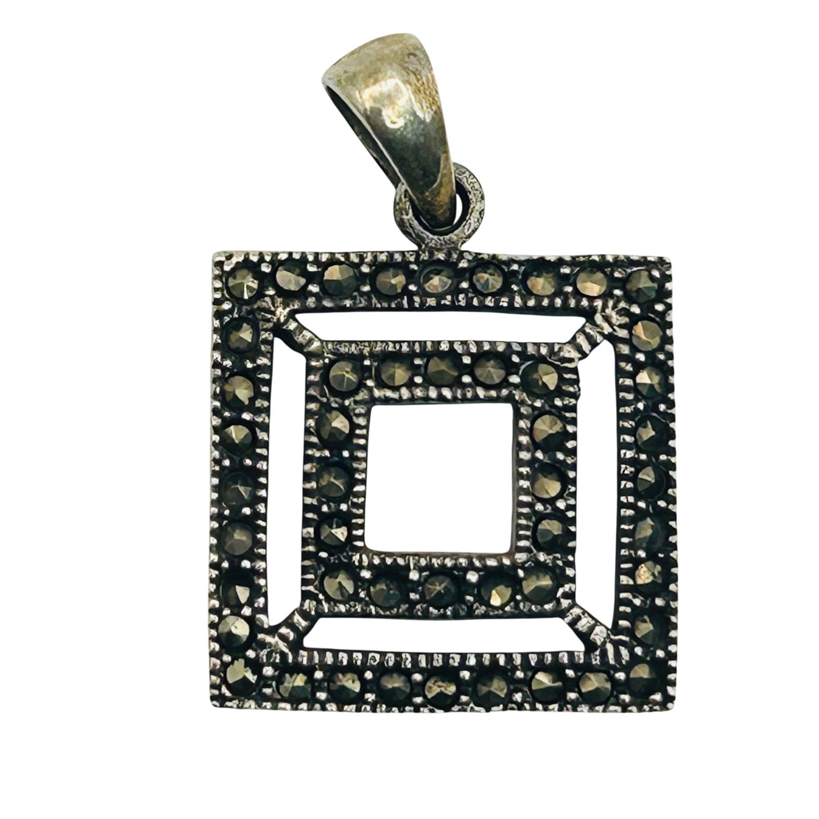 Sterling Marcasite Square Pendant: Sterling marcasite square pendant. 5.10g