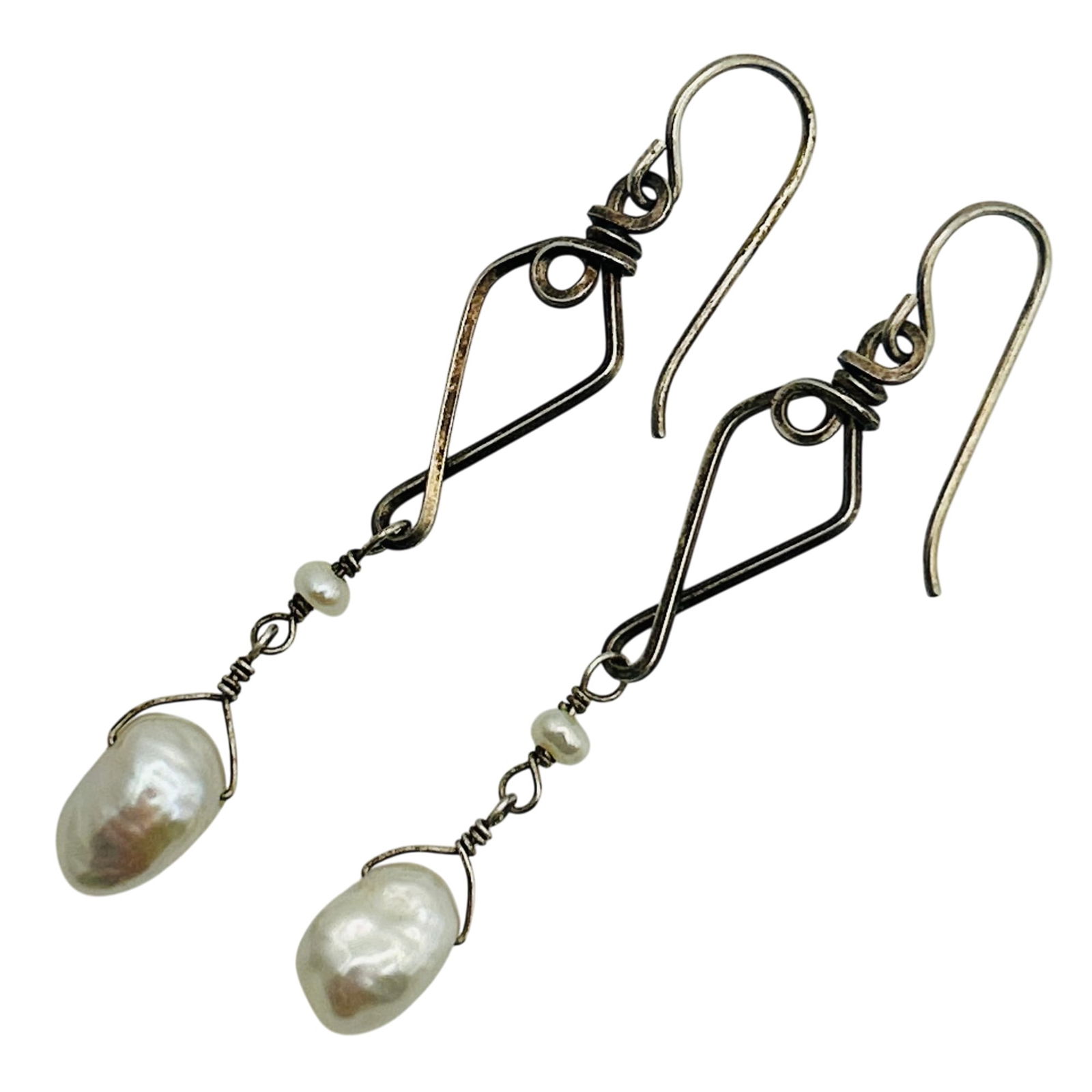 Sterling Pearl Dangle Hook Back Earrings: Sterling pearl dangle hook back earrings. 2.60g