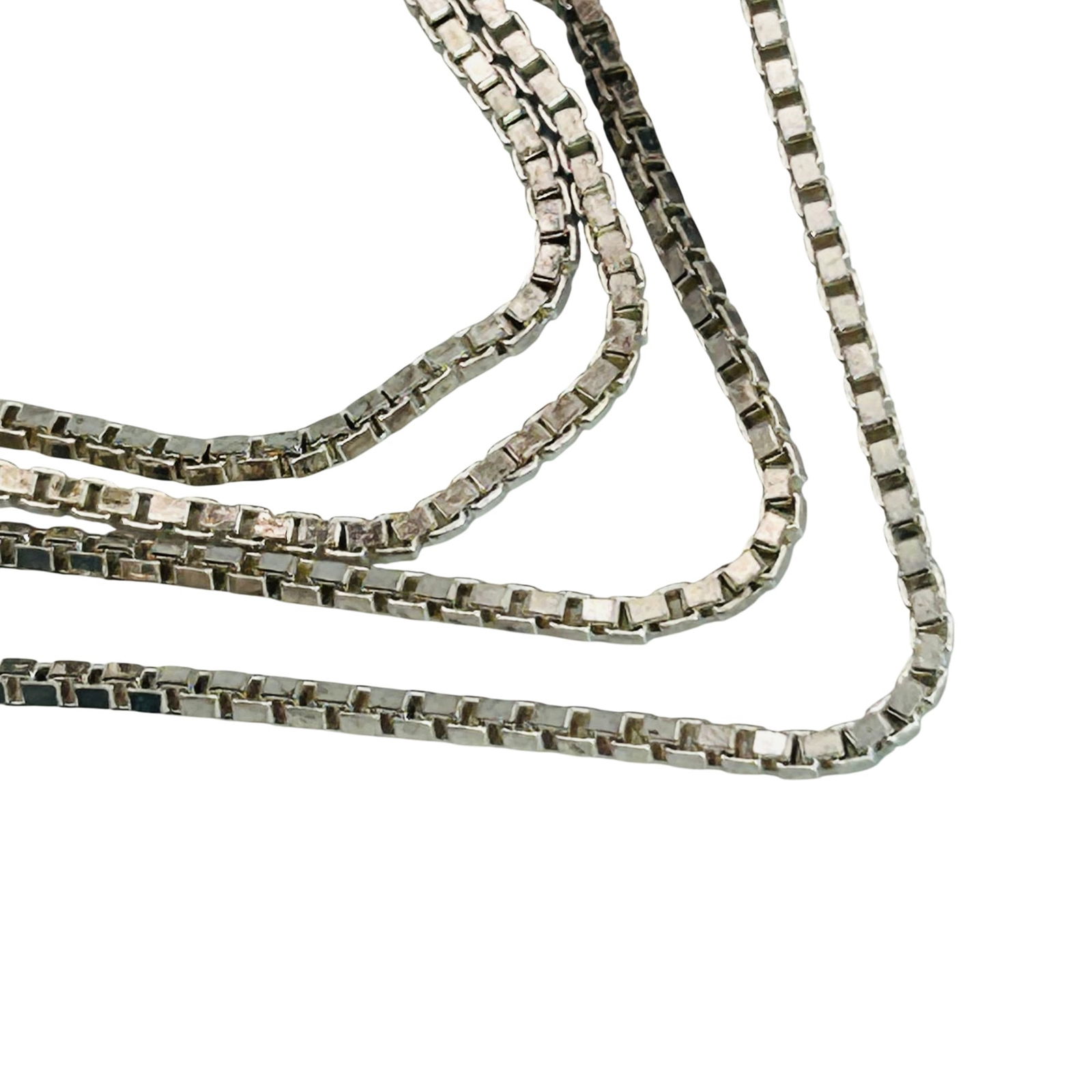 IBB Italy Sterling Box Chain Necklace: IBB Italy sterling box chain necklace. 4.90g