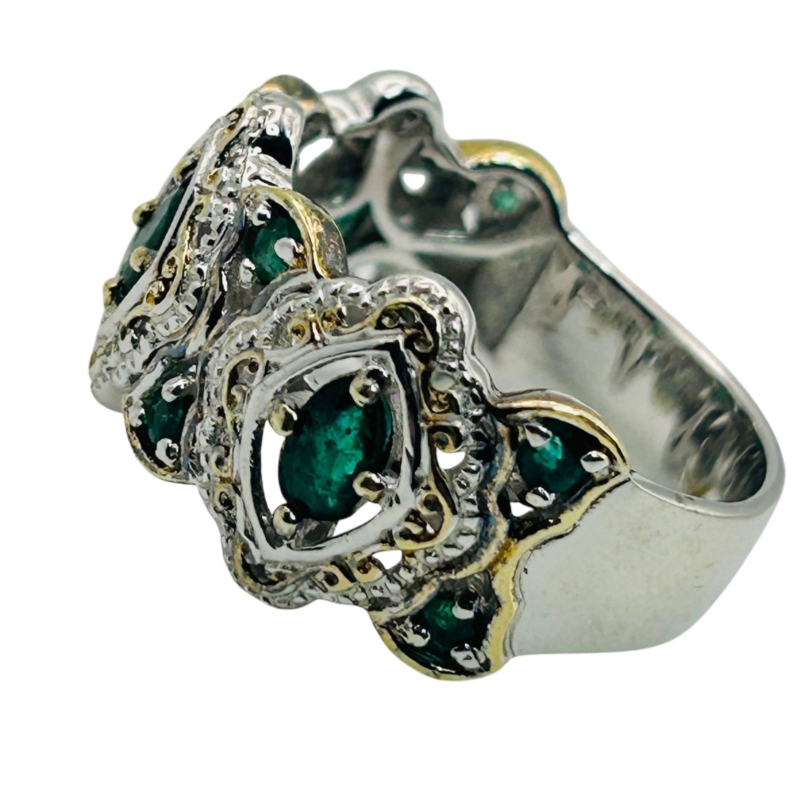 Sterling Emerald Decorative Ring. Size 9 - 5