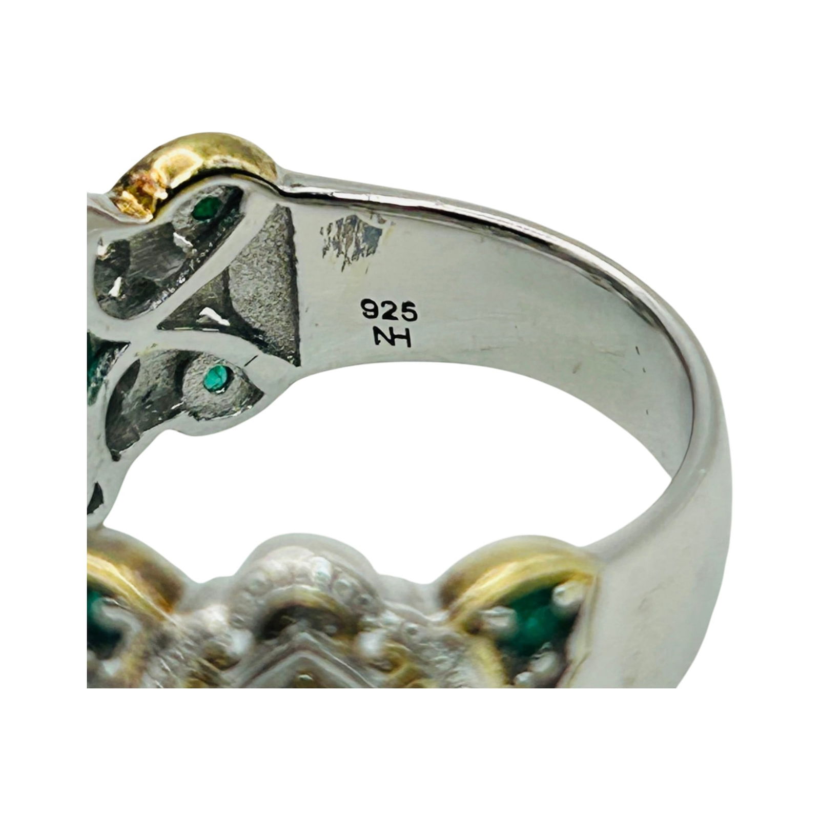 Sterling Emerald Decorative Ring. Size 9 - 7