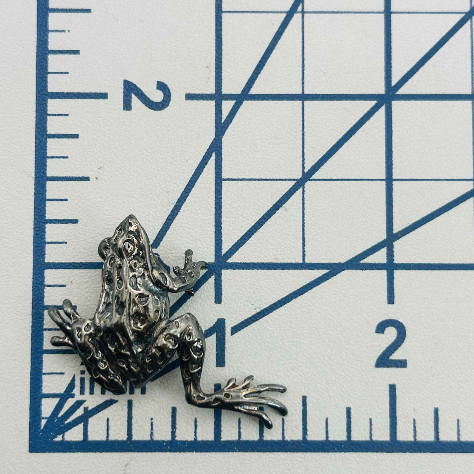 Sterling Frog Brooch - 2