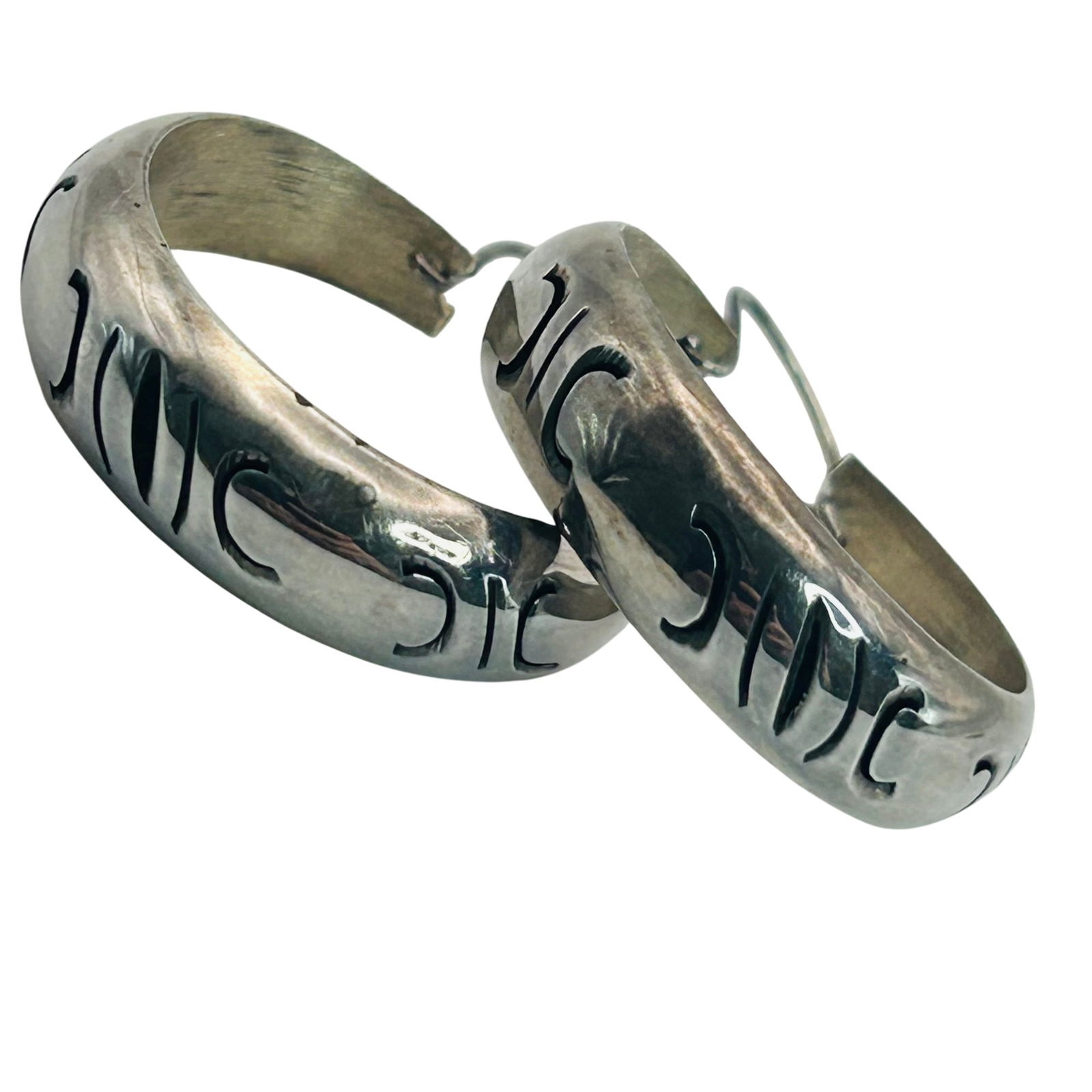 Mexico Sterling Hook Hoops: Mexico Sterling hook hoops. 5.10g