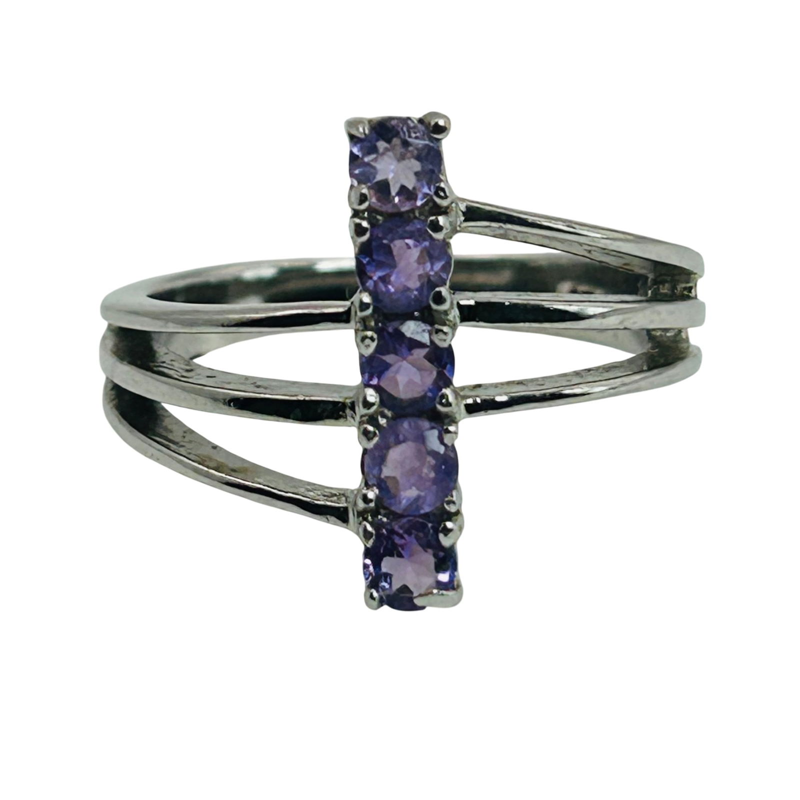 Sterling Amethyst Split Band Ring. Size 7 (1 of 8)