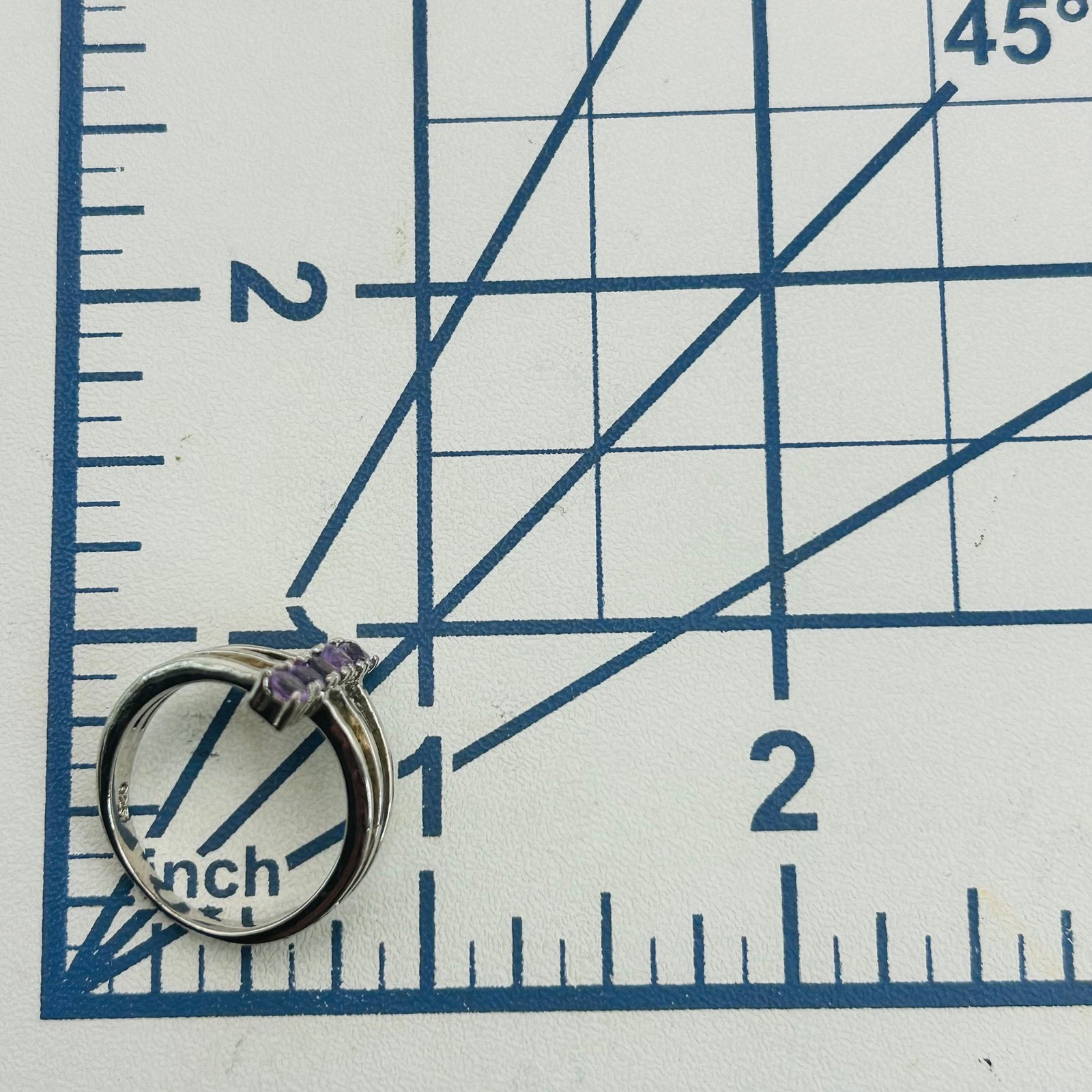 Sterling Amethyst Split Band Ring. Size 7 - 2