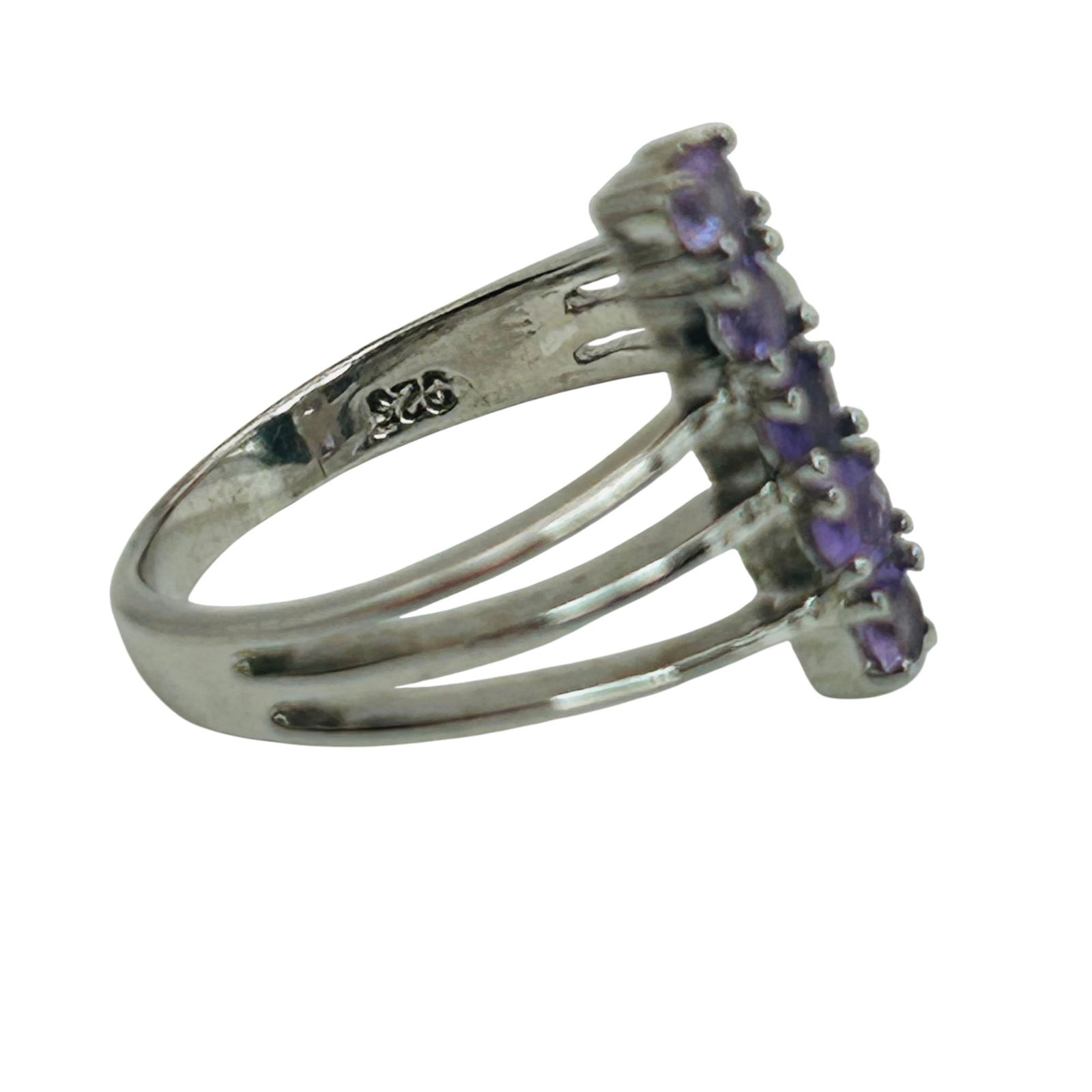 Sterling Amethyst Split Band Ring. Size 7 - 7